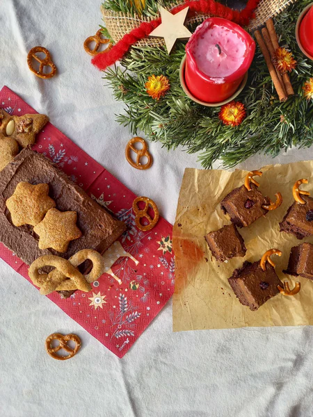 Die Brownies eignen sich perfekt als Dessert für Gäste, für die eigenen Liebsten oder um sich selbst was Gutes zu tun.