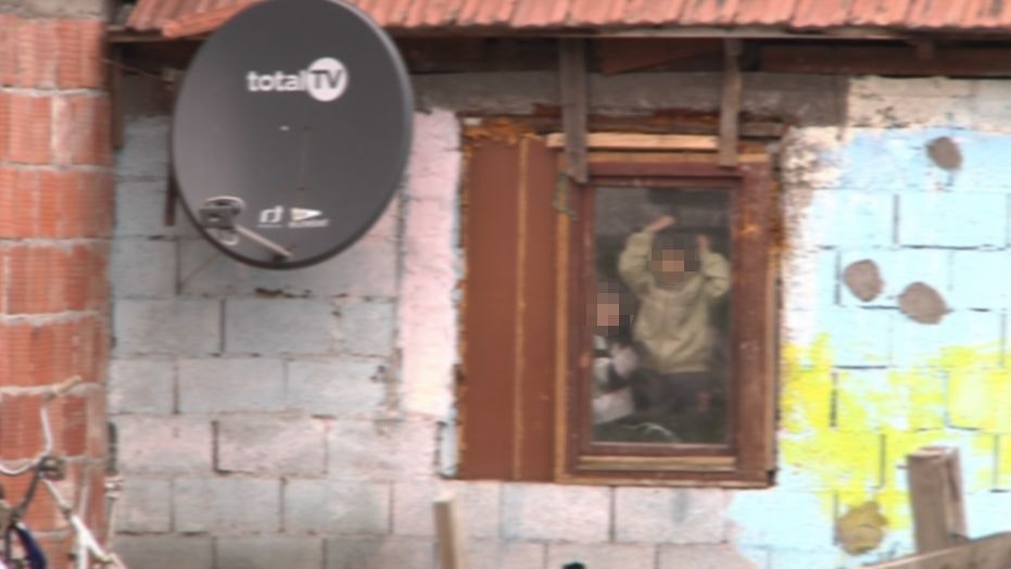 Schock-Enthüllungen! Tochter für Liter Schnaps verkauft