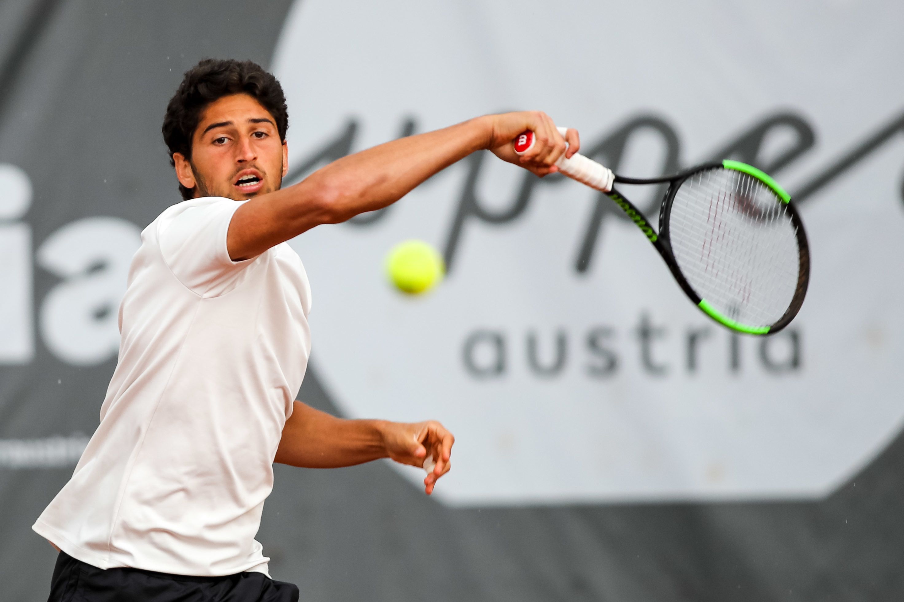 Tennis-Ass Celikbilek musste notoperiert werden.