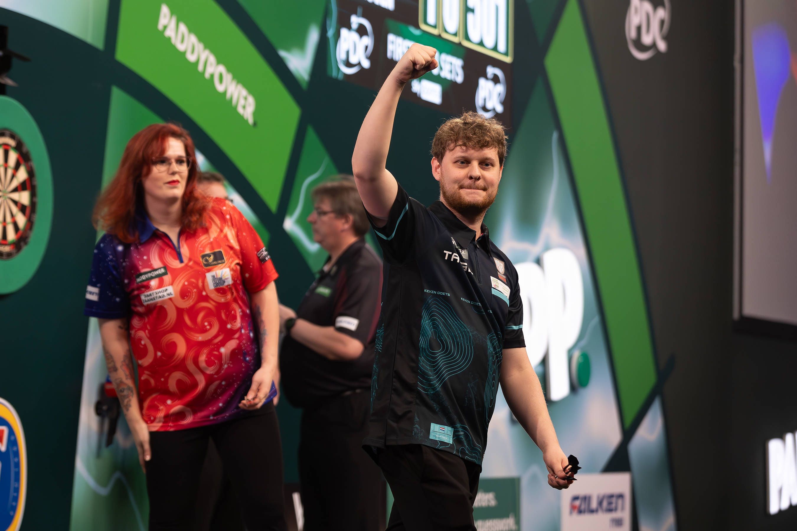 Noa-Lynn van Leuven ist bei der Darts-WM schon wieder ausgeschieden. 