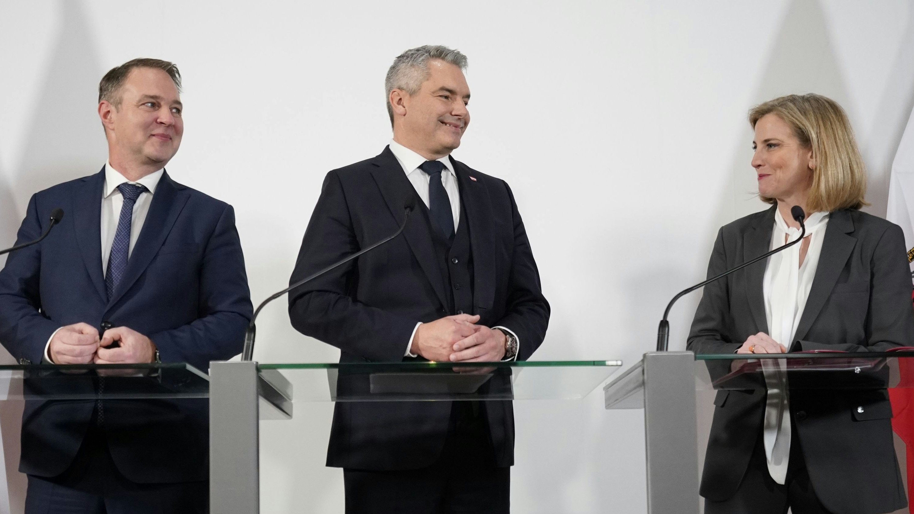 Heute.at - Kanzler Nehammer überrascht jetzt mit brisanter Ansage