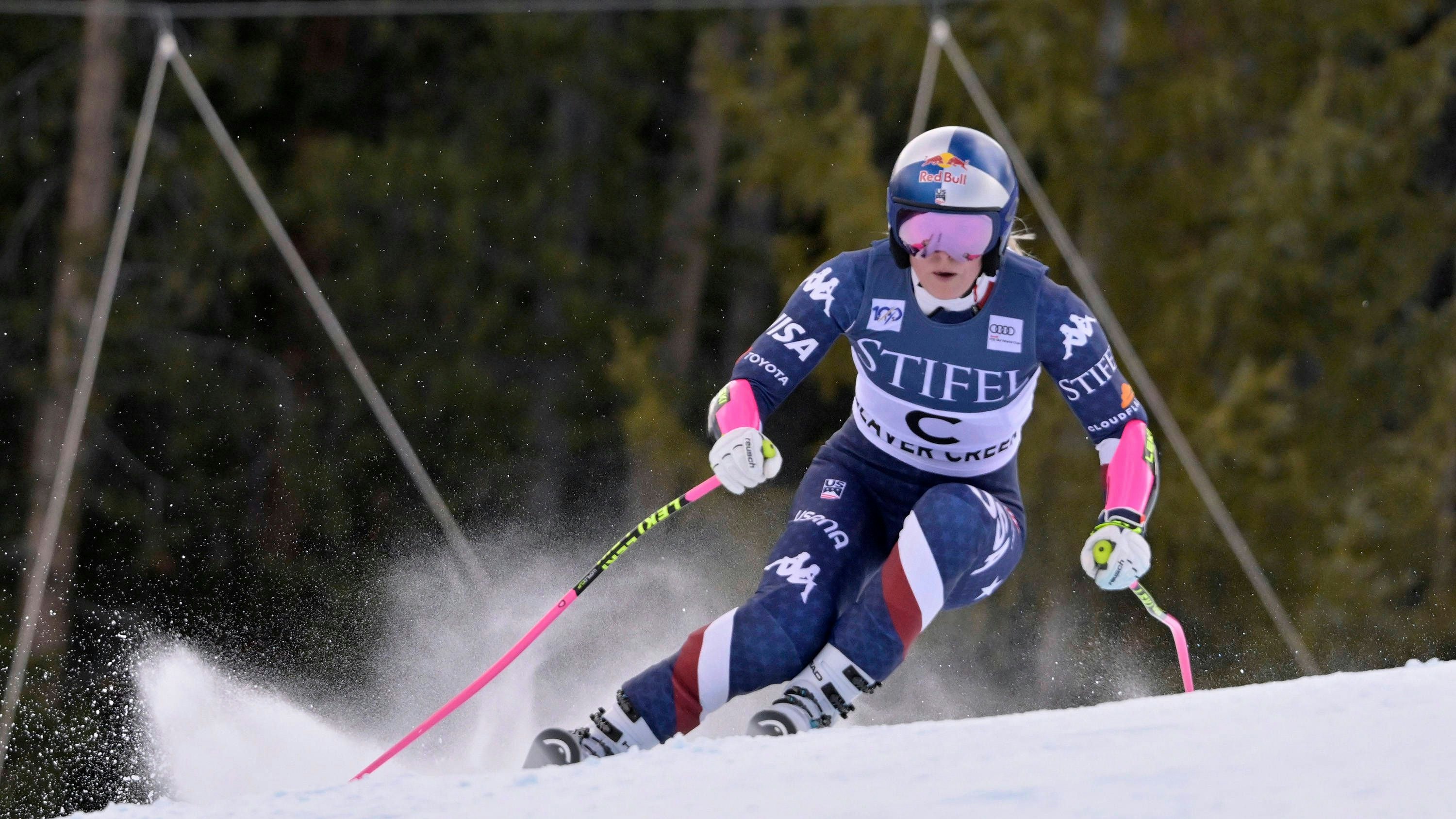 Lindsey Vonn rast mit 40 Jahren wieder die Weltcup-Abfahrten runter.