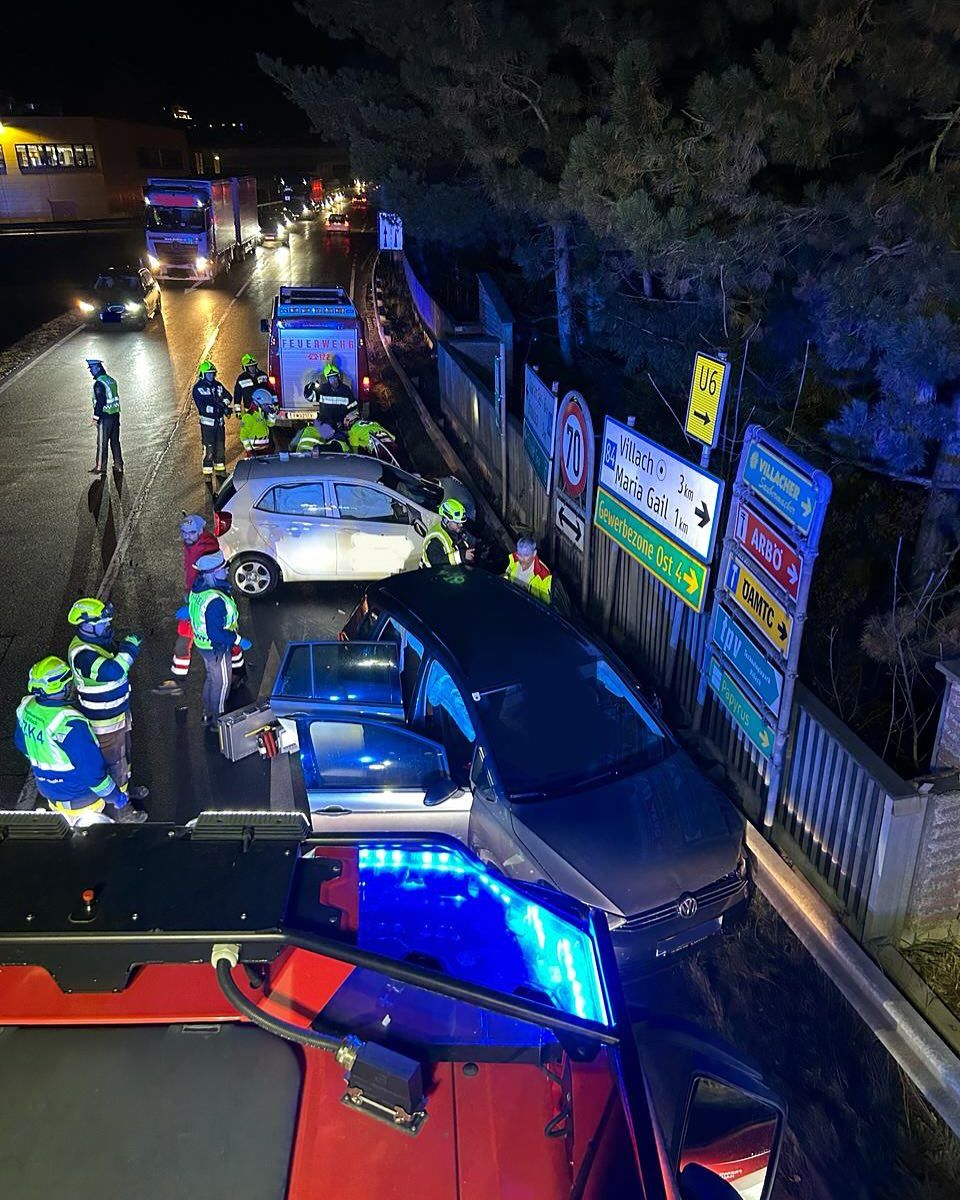 Alle Beteiligte wurden von der Rettung ins LKH Villach verbracht.