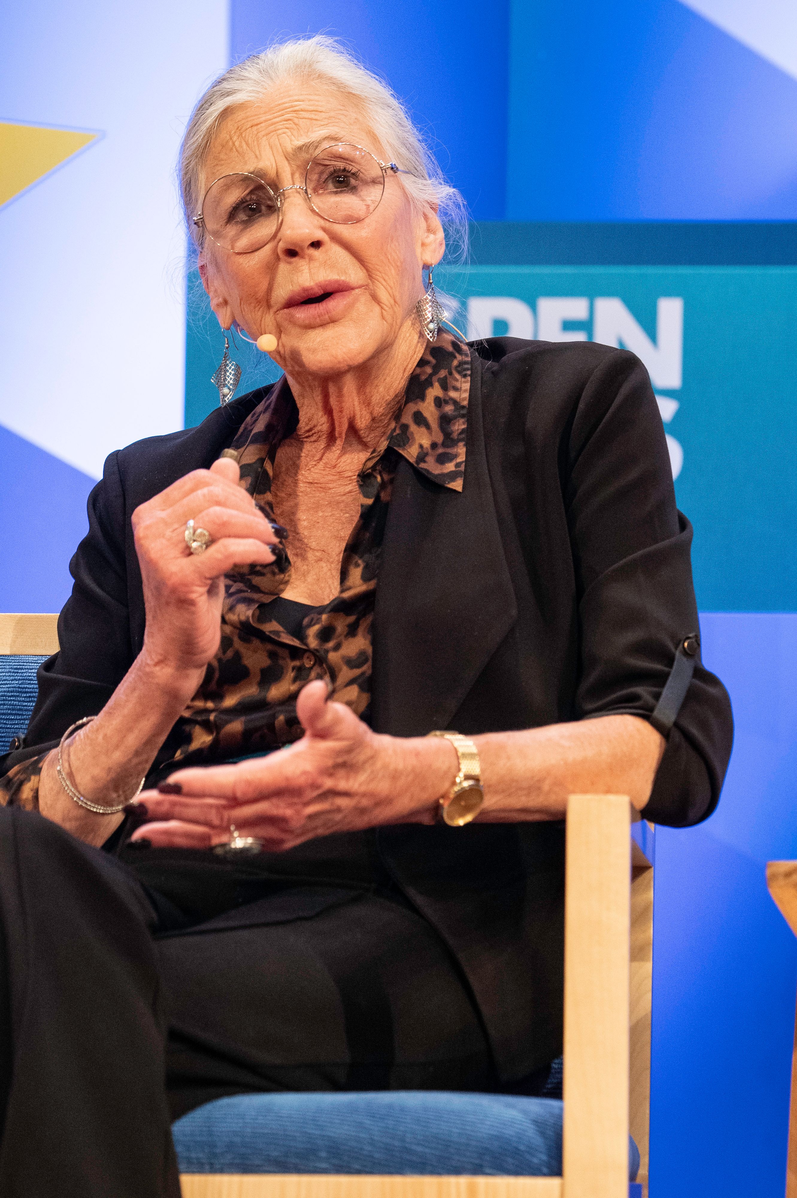 Alice Walton verdient über 300.000 Euro pro Minute – auch im Schlaf.