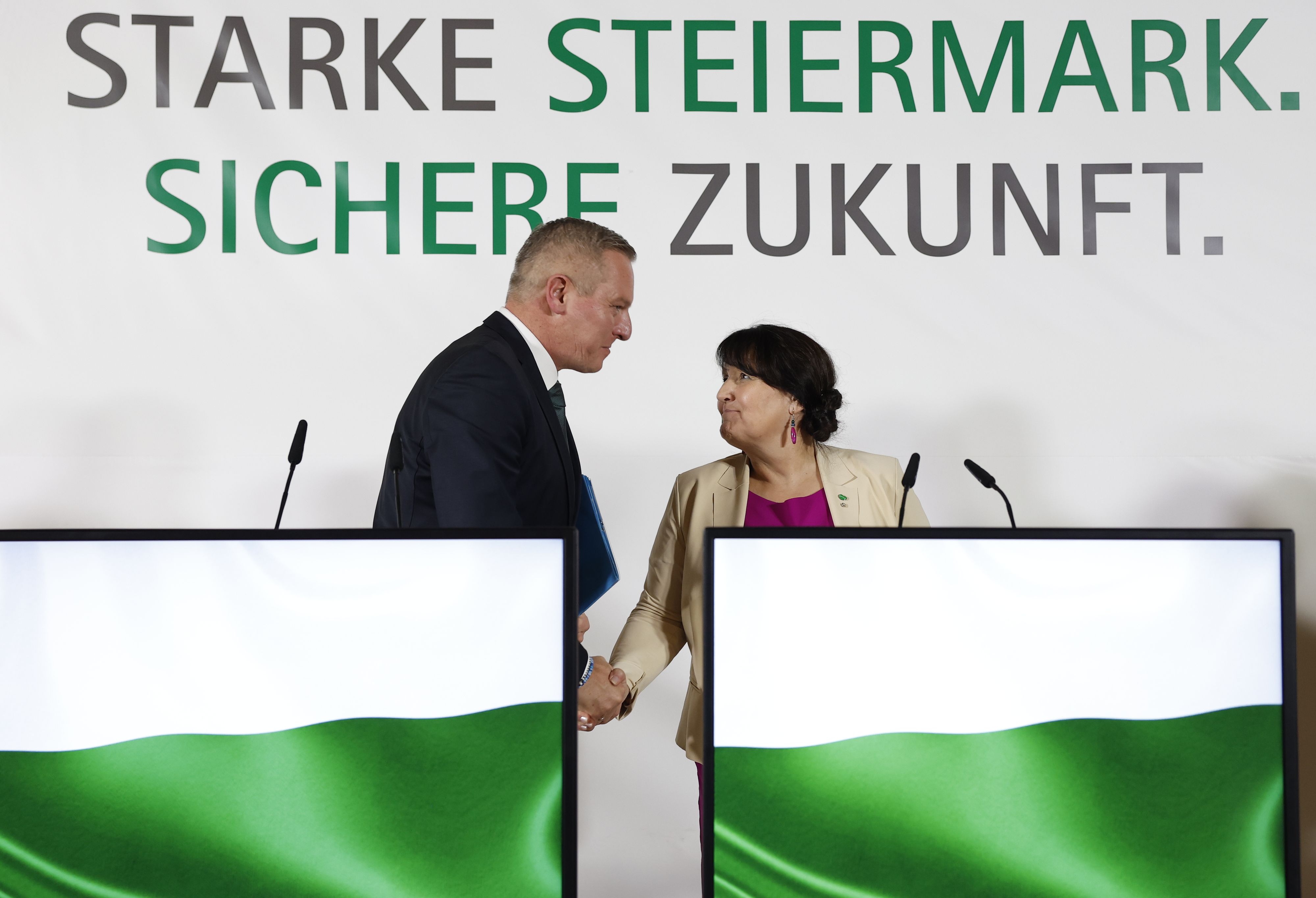 Für die nächsten fünf Jahre leiten Mario Kunasek (FPÖ) und Manuela Khom (ÖVP) die politischen Geschicke in der Steiermark.