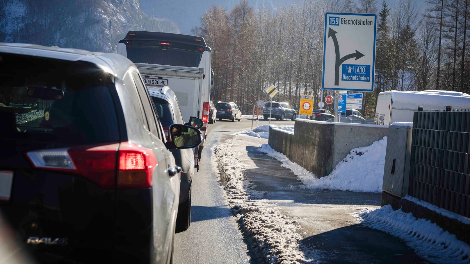 Verkehrschaos im Anrollen! Riesen Zeitverluste erwartet