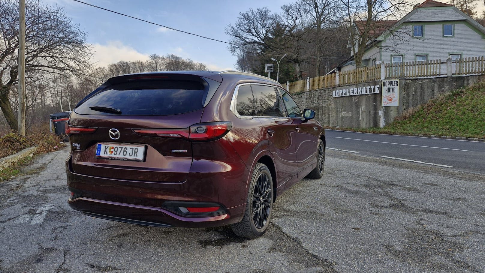 Der neue Mazda CX-80 mit dem 3,3 Liter großen Dieselmotor.