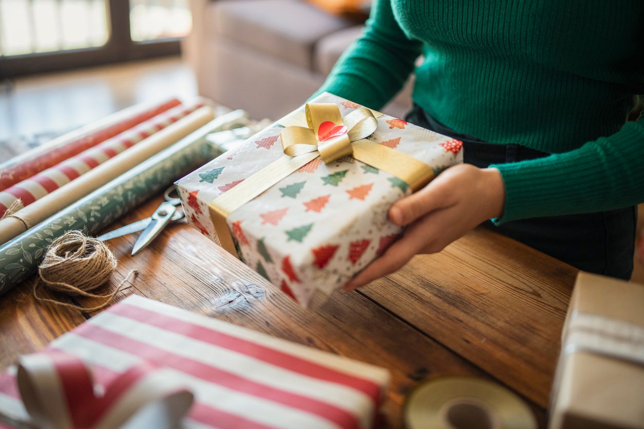 Schenkende und Beschenkte haben punkto Verpackung unterschiedliche Vorstellungen.