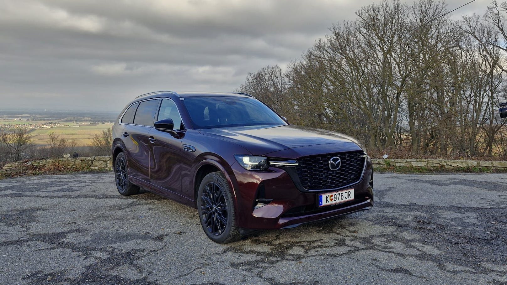 Der neue Mazda CX-80 mit dem 3,3 Liter großen Dieselmotor.