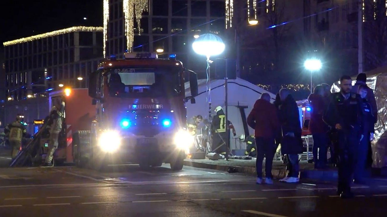 Auf dem Weihnachtsmarkt in Magdeburg ist ein Autofahrer in eine Menschengruppe gefahren.