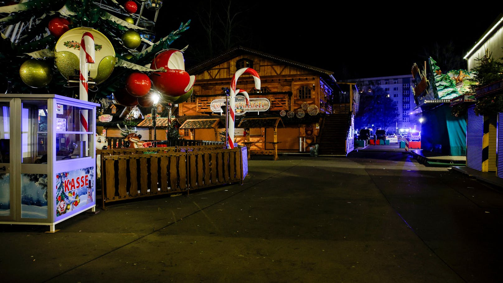 In Magdeburg raste ein Auto in einen Weihnachtsmarkt. 