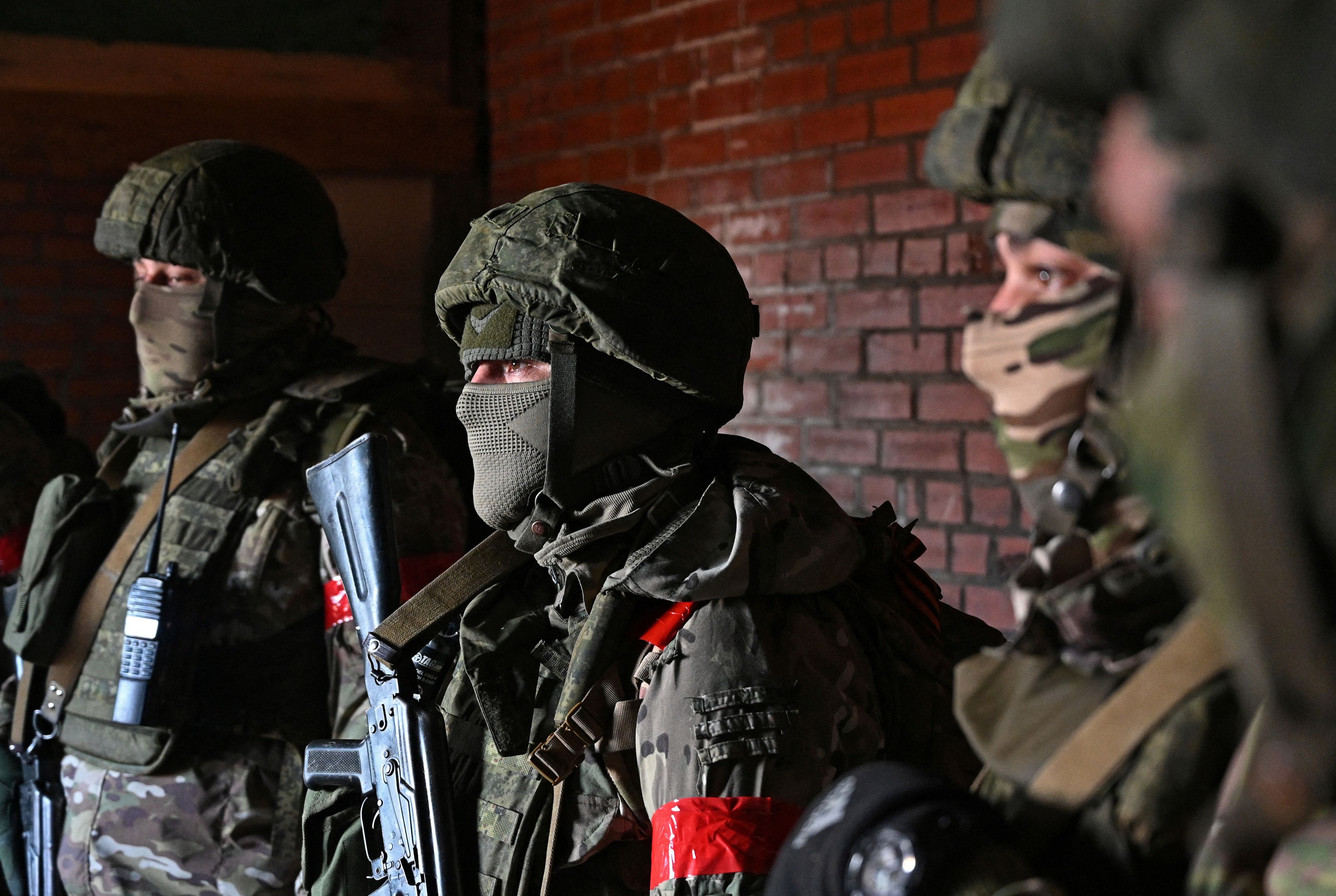 Russische Soldaten sollen erneut ukrainische Kriegsgefangene erschossen haben (Symbolbild).