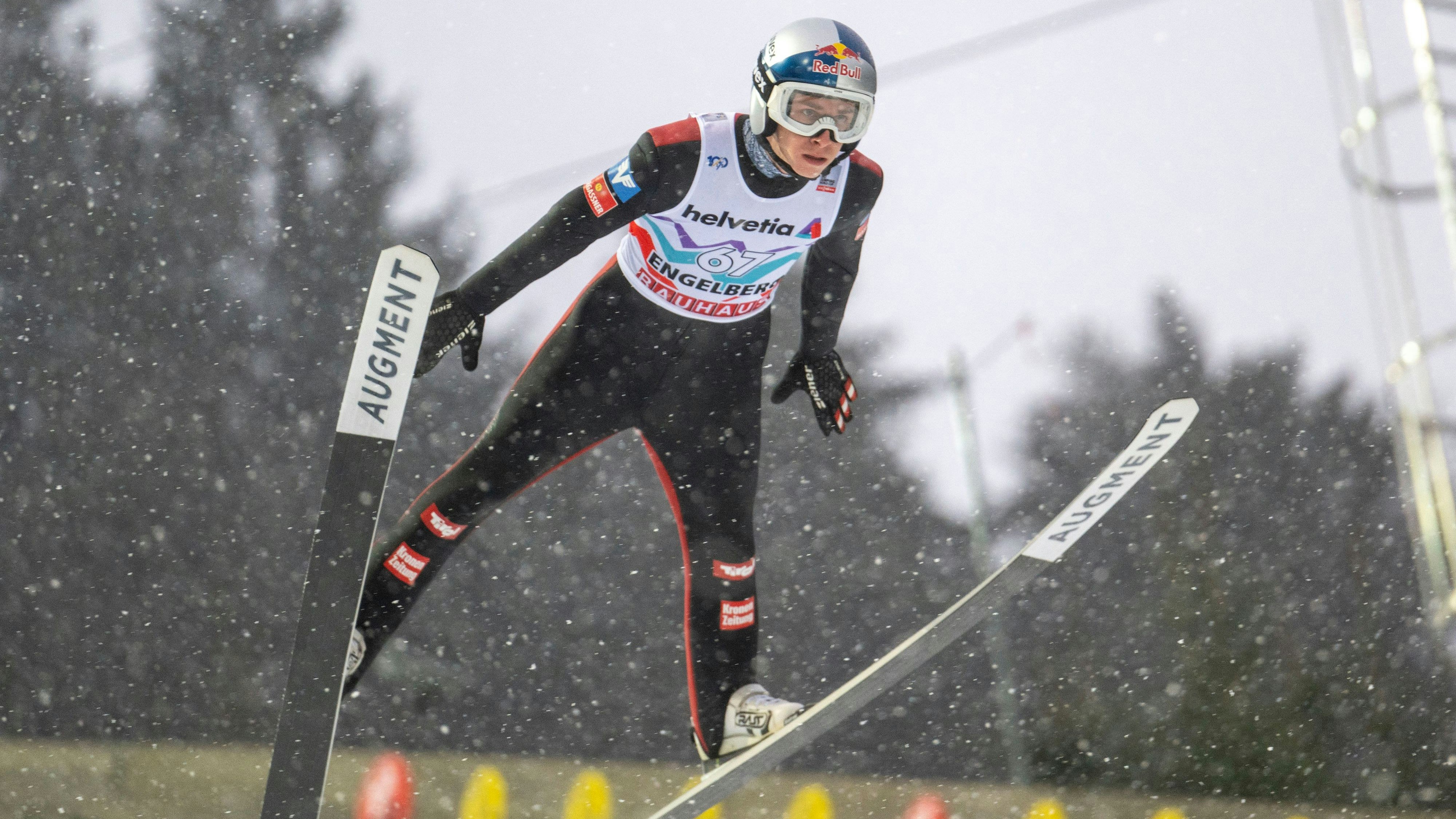 Daniel Tschofenig behielt im Schneetreiben den Durchblick.