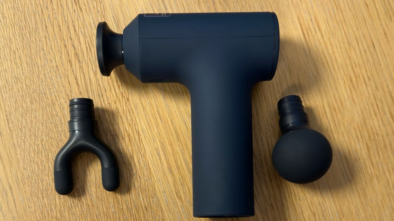 Die Xiaomi Massage Gun Mini ist eine gute Wahl für alle Nutzerinnen und Nutzer, die eine kompakte und leichte Massagepistole suchen, ...