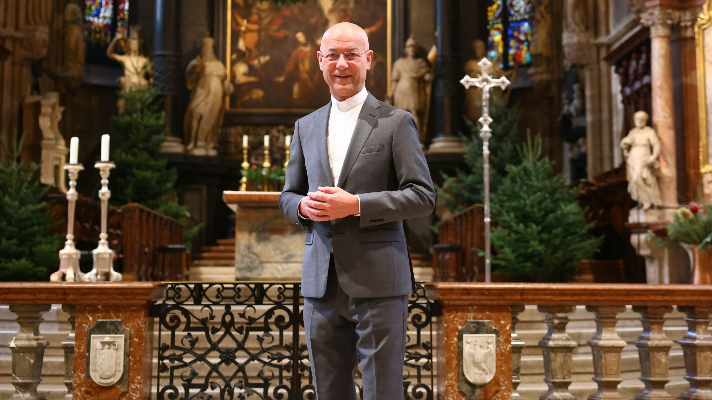 Dompfarrer Toni Faber im Wiener Stephansdom.