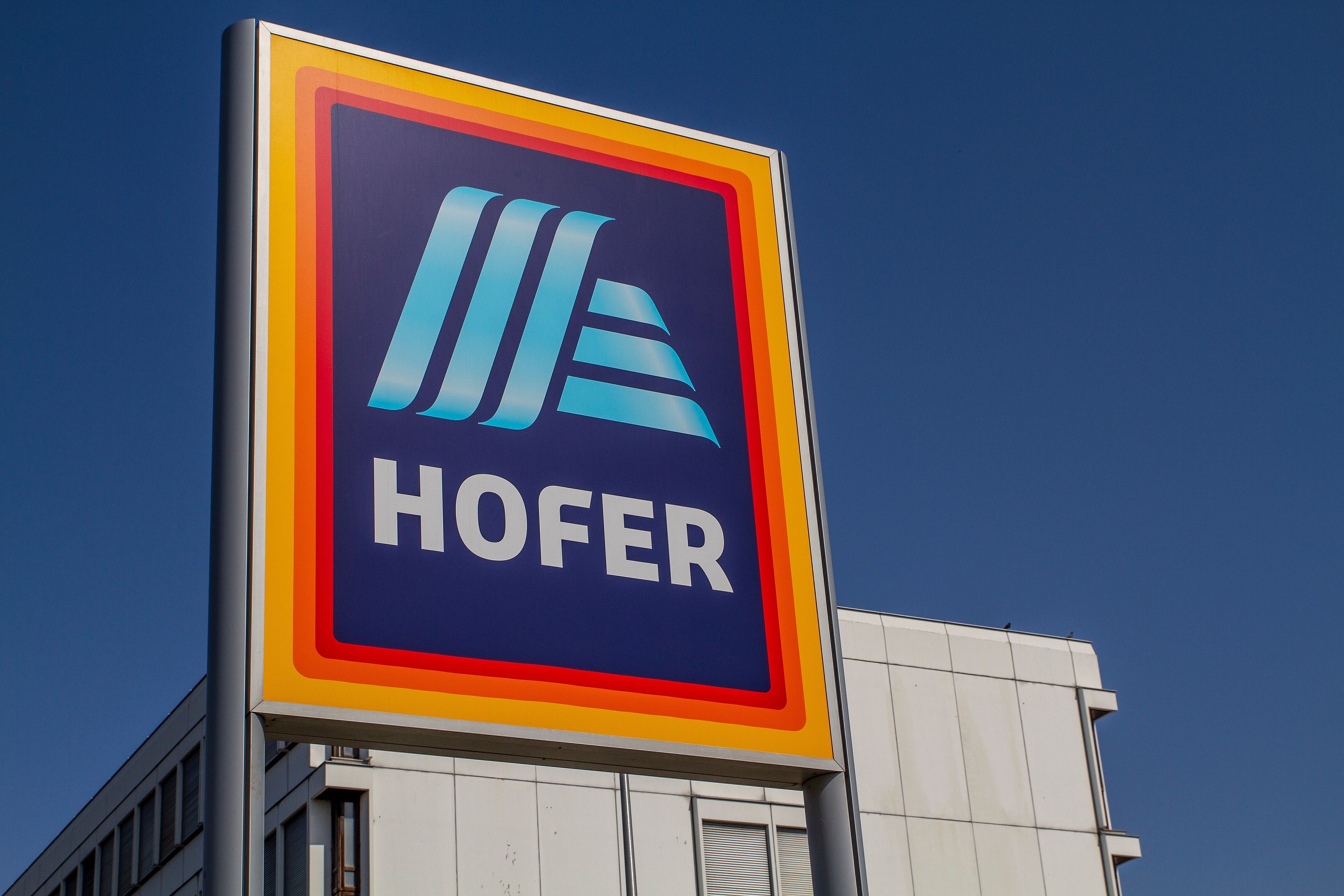 Hofer informiert über einen Produktrückruf. (Symbolbild)