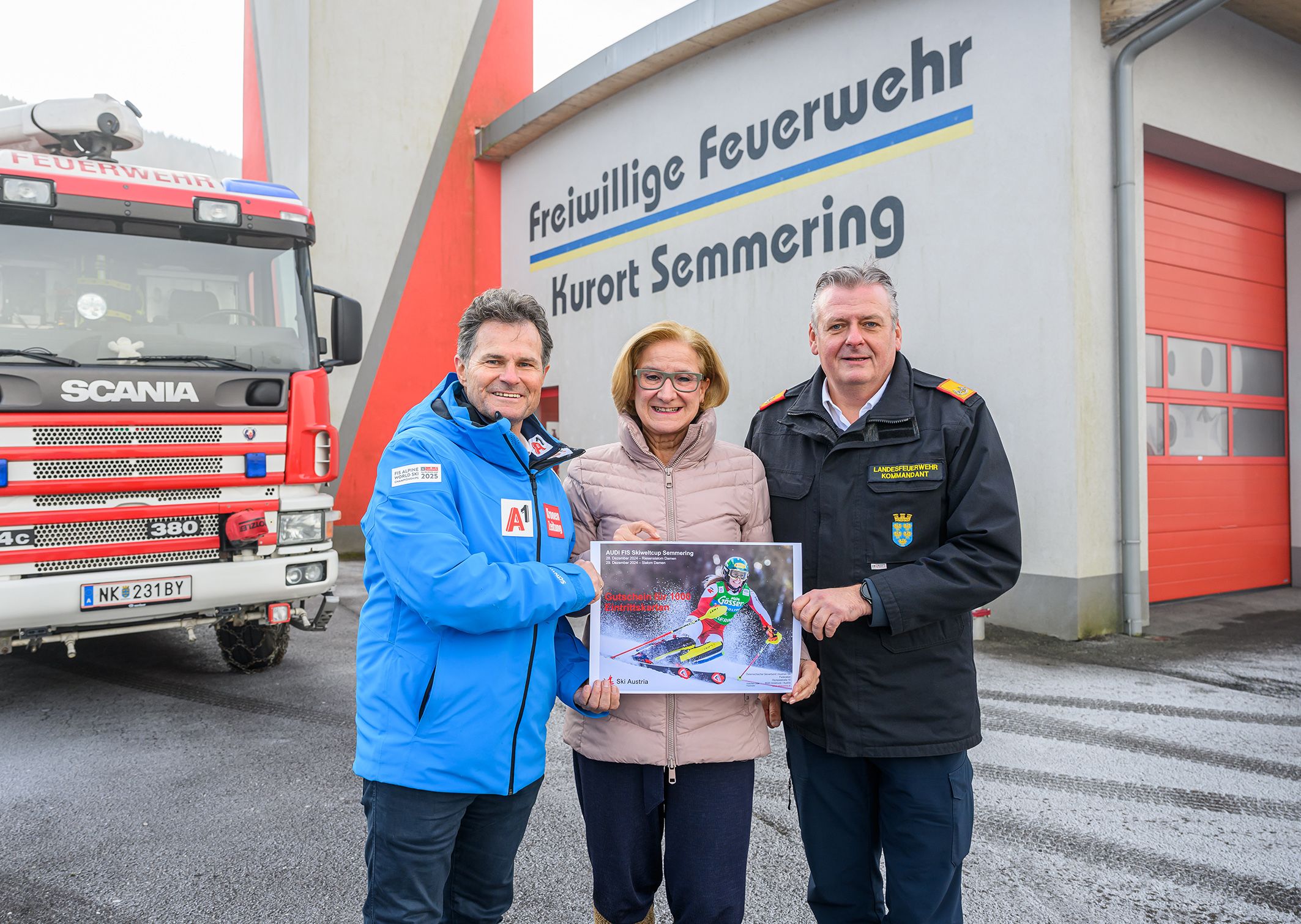 Als Dank für den unermüdlichen Einsatz während der Hochwasser-Katastrophe spendete der ÖSV Tickets an Niederösterreichs Feuerwehrleute