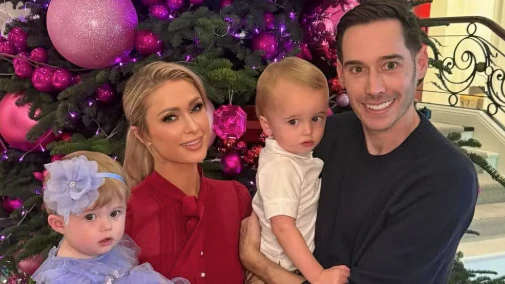 Paris Hilton mit ihrer süßen kleinen Familie.