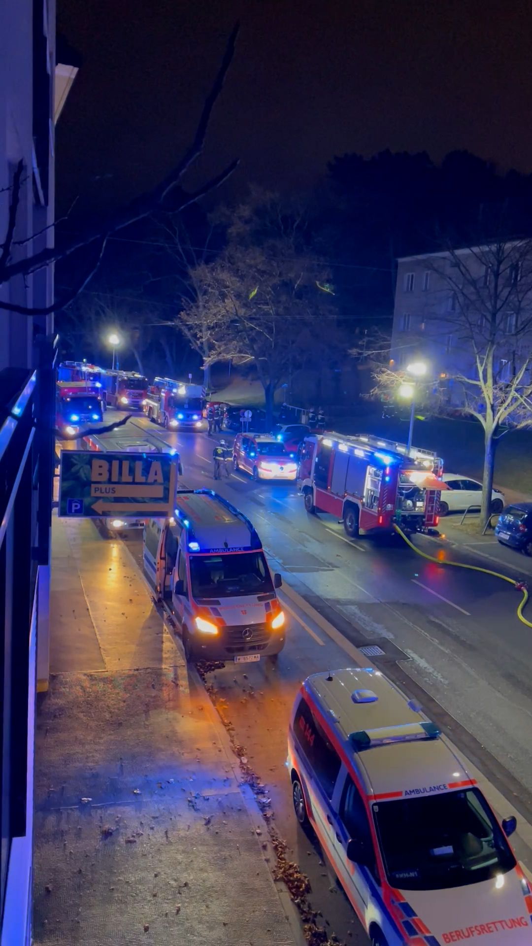 Großeinsatz in der Krottenbachstraße (Wien-Döbling)
