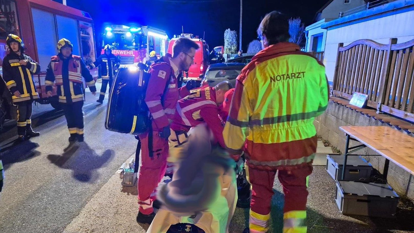 Mann in letzter Sekunde aus Flammen-Inferno gerettet