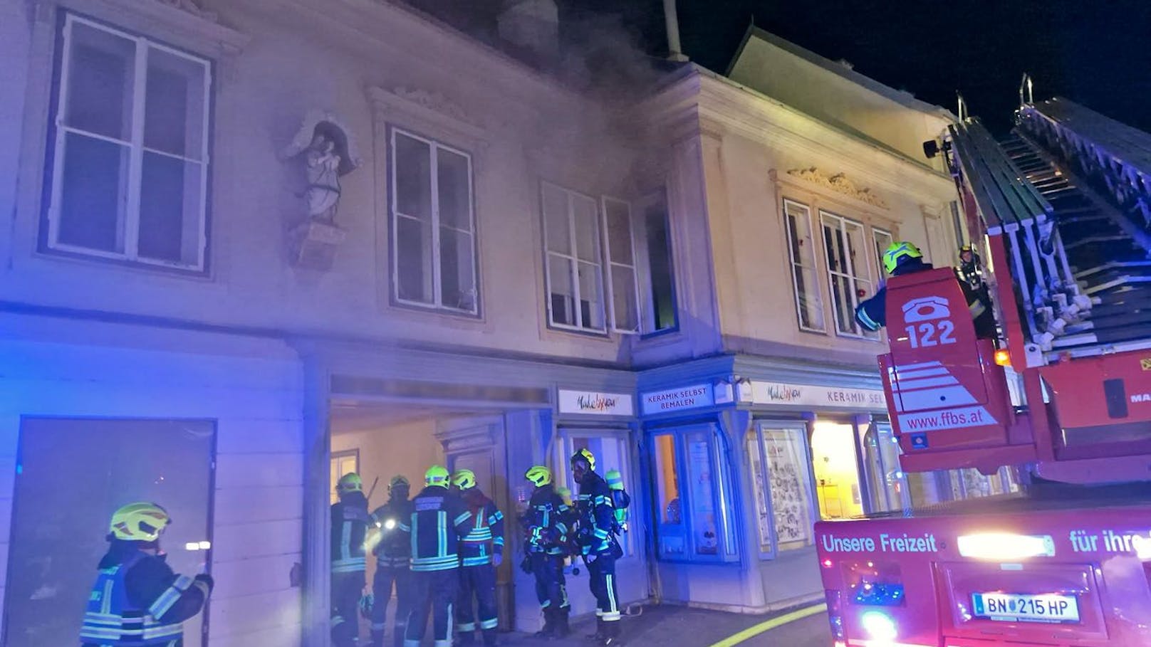 Wohnungsbrand in der Badener City: Feuerwehr im Einsatz