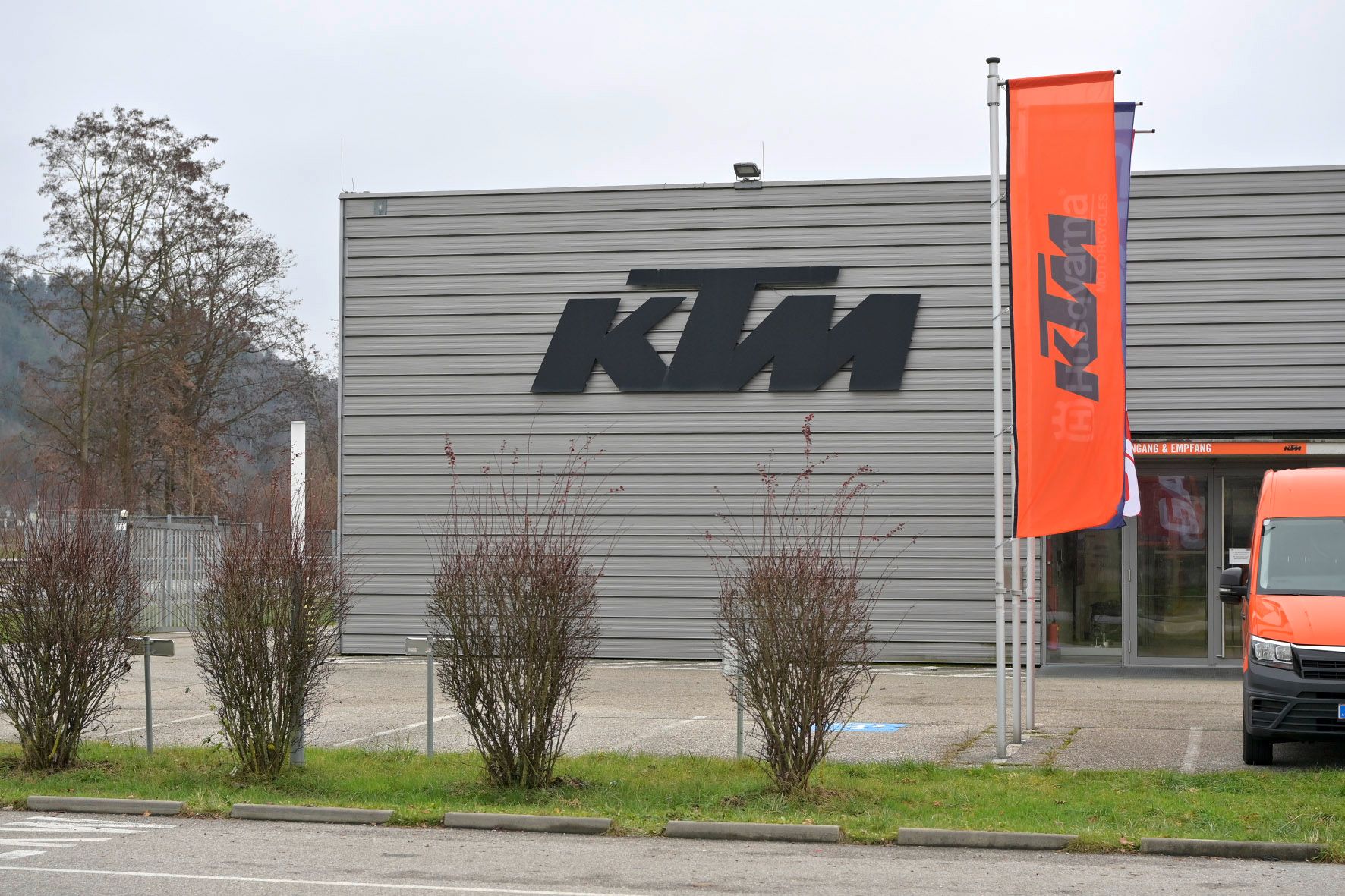 Es herrschen turbulente Zeiten bei KTM. Im Bild: das Motorenwerk in Munderfing (Bez. Braunau)