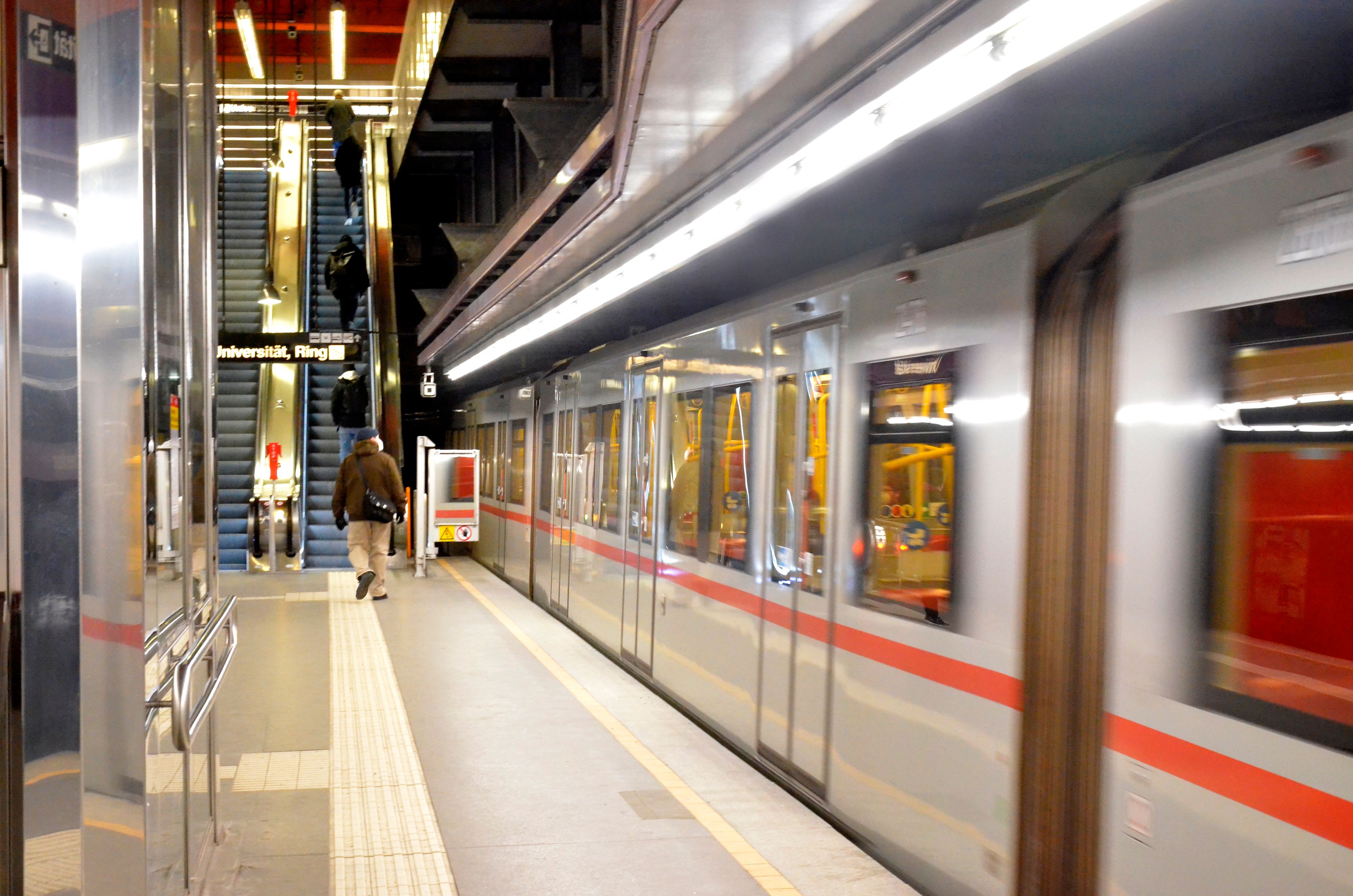 Bei der U2 kam es am Freitagabend zu einer Störung. (Symbolbild)