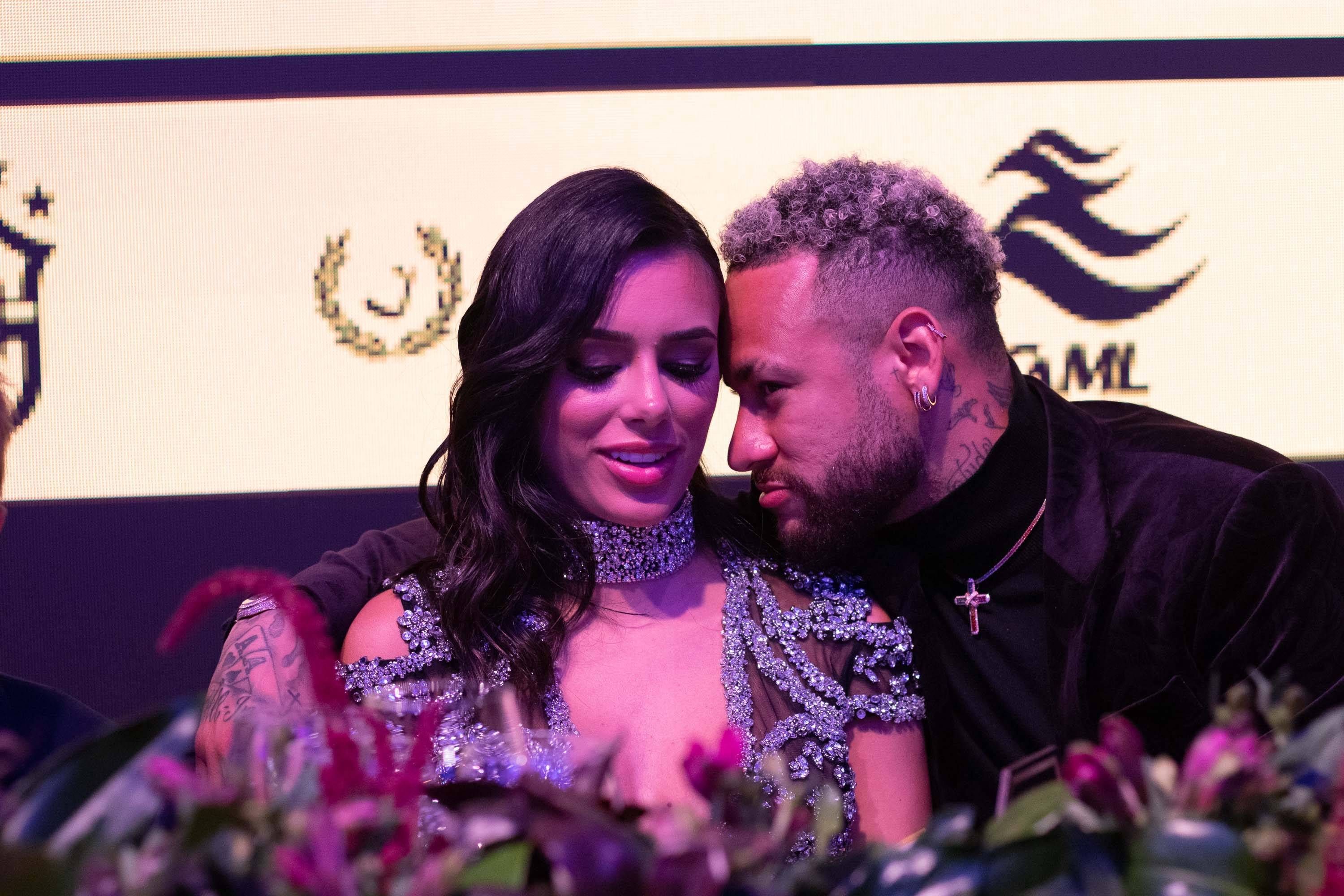 Neymar und seine Partnerin Bruna Biancardi erwarten das zweite gemeinsame Kind. 