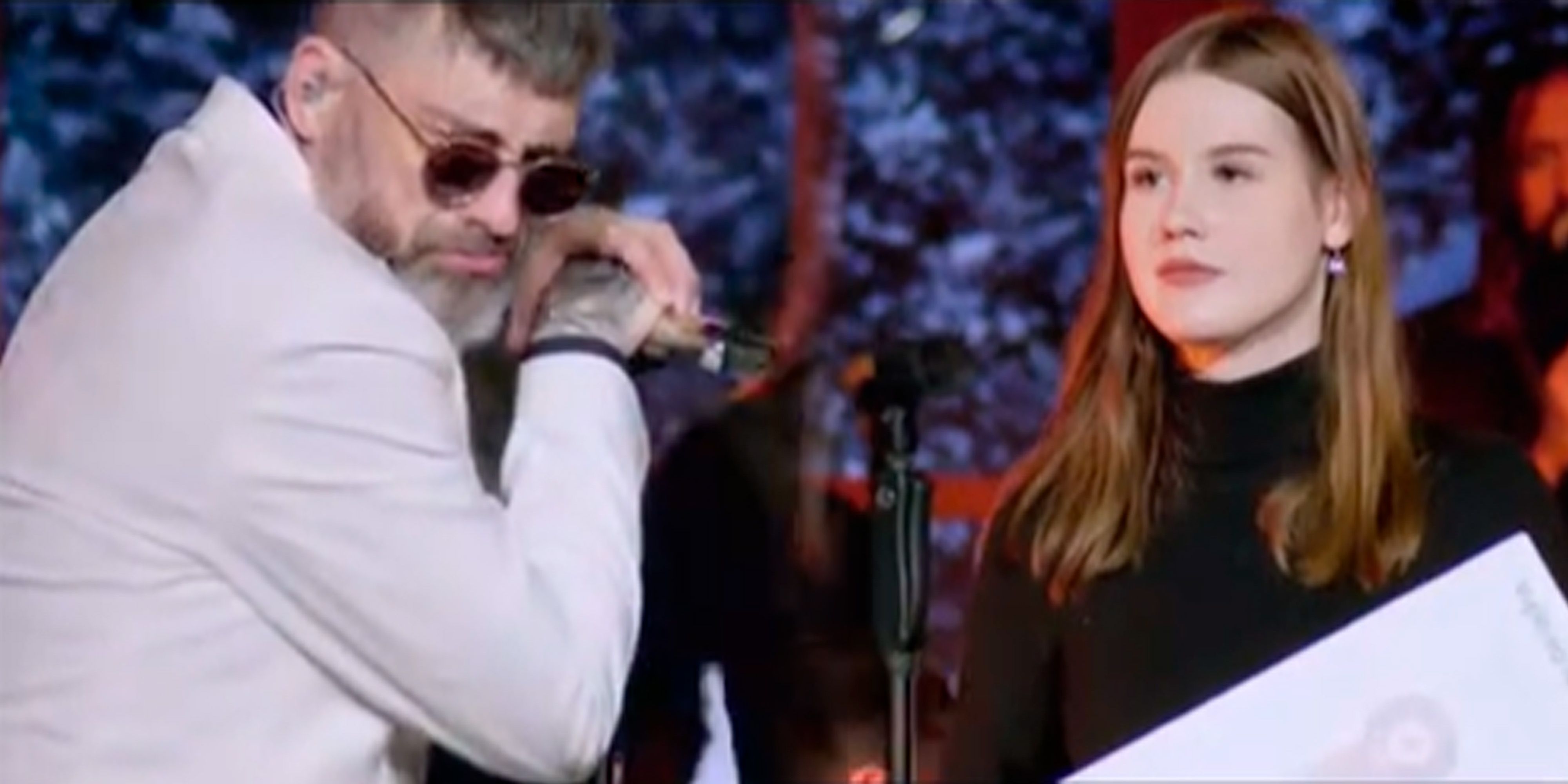 Sido zankt sich mit einem Fan.