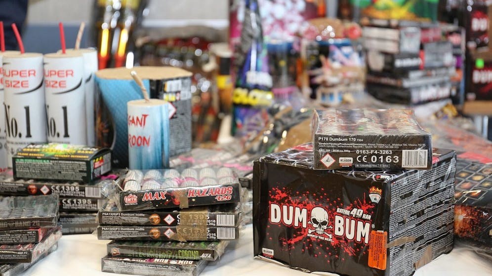 Gaststätten Im Umkreis Von 30 Km Flut an Pyros aus Tschechien – Neue Monster-Böller: "Alles im Umkreis