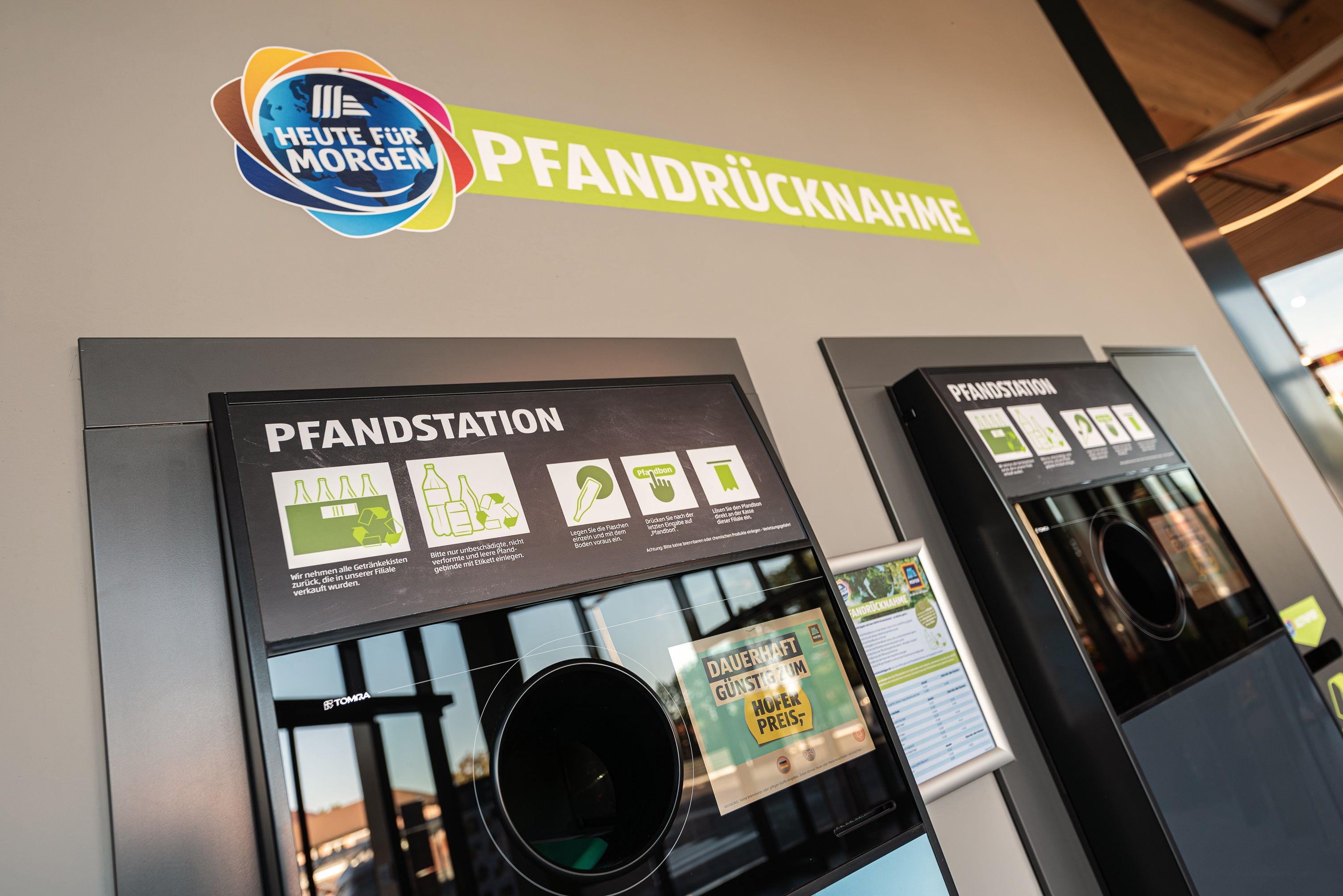 So sehen die Pfandautomaten aus.