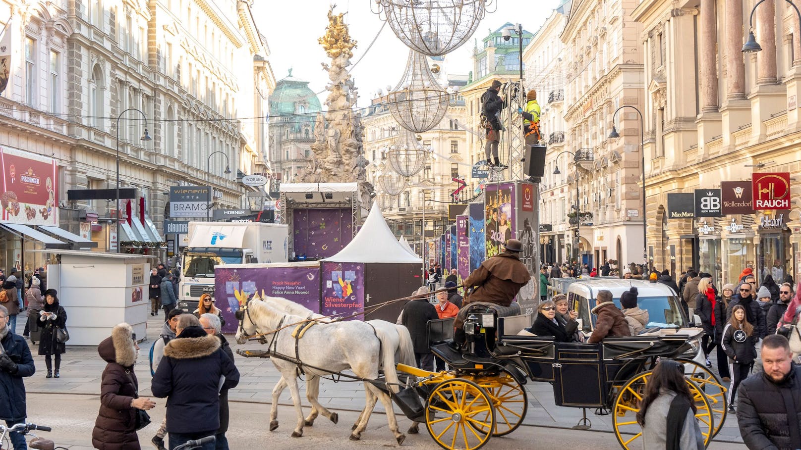 Am Silvesterpfand knallen Korken heute ab 11 Uhr!