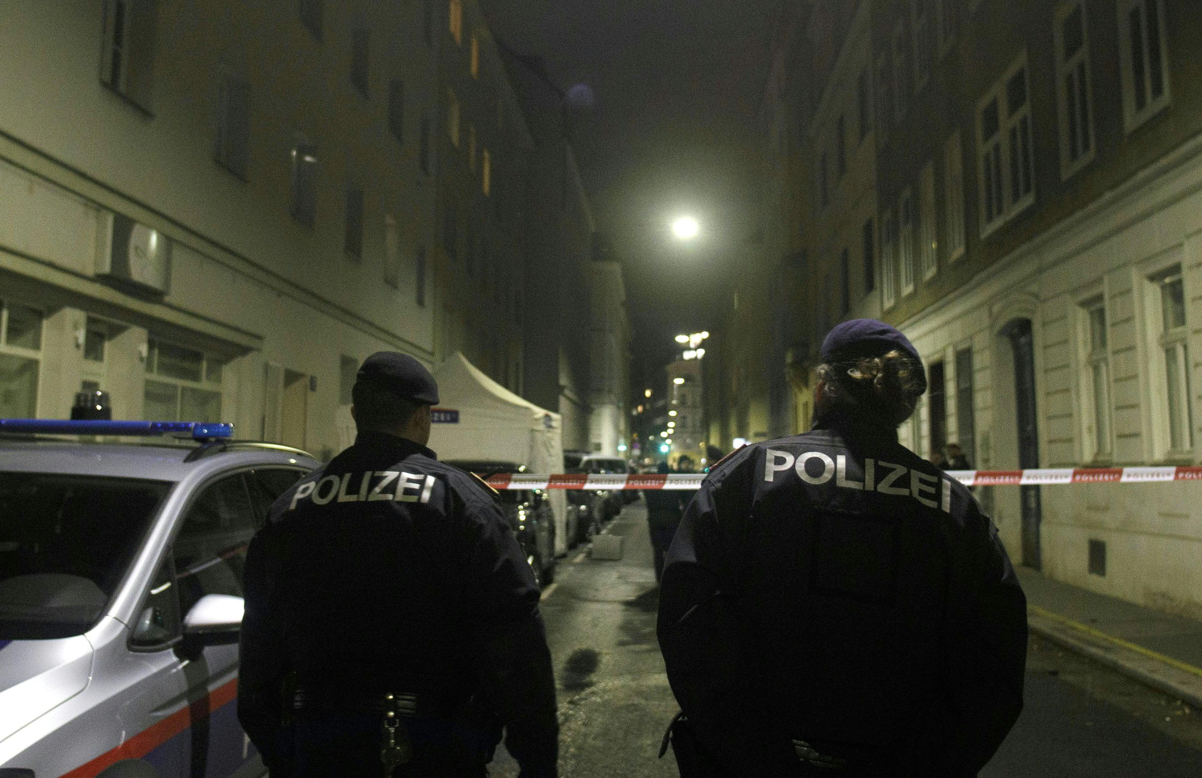 Die Polizei hat die Ermittlungen zu dem Mordfall bereits aufgenommen.