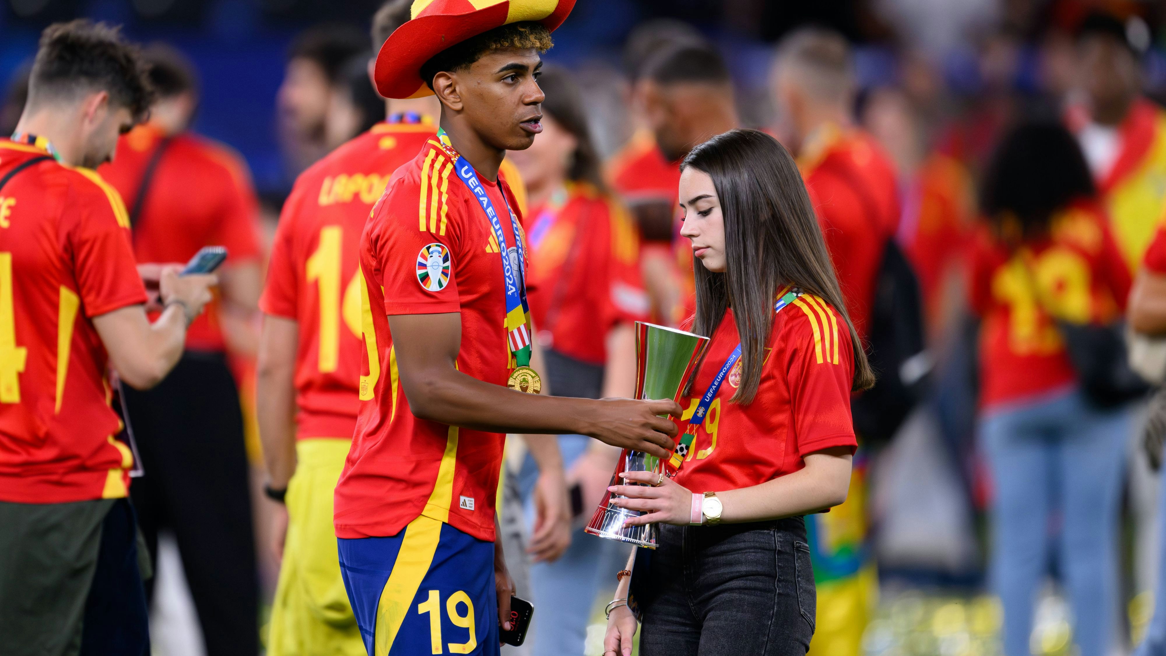 Barcelona-Star Lamine Yamal und die Influencerin Alex Padilla feierten den EM-Sieg noch gemeinsam – die Beziehung der Teenager ging wenig später in die Brüche.