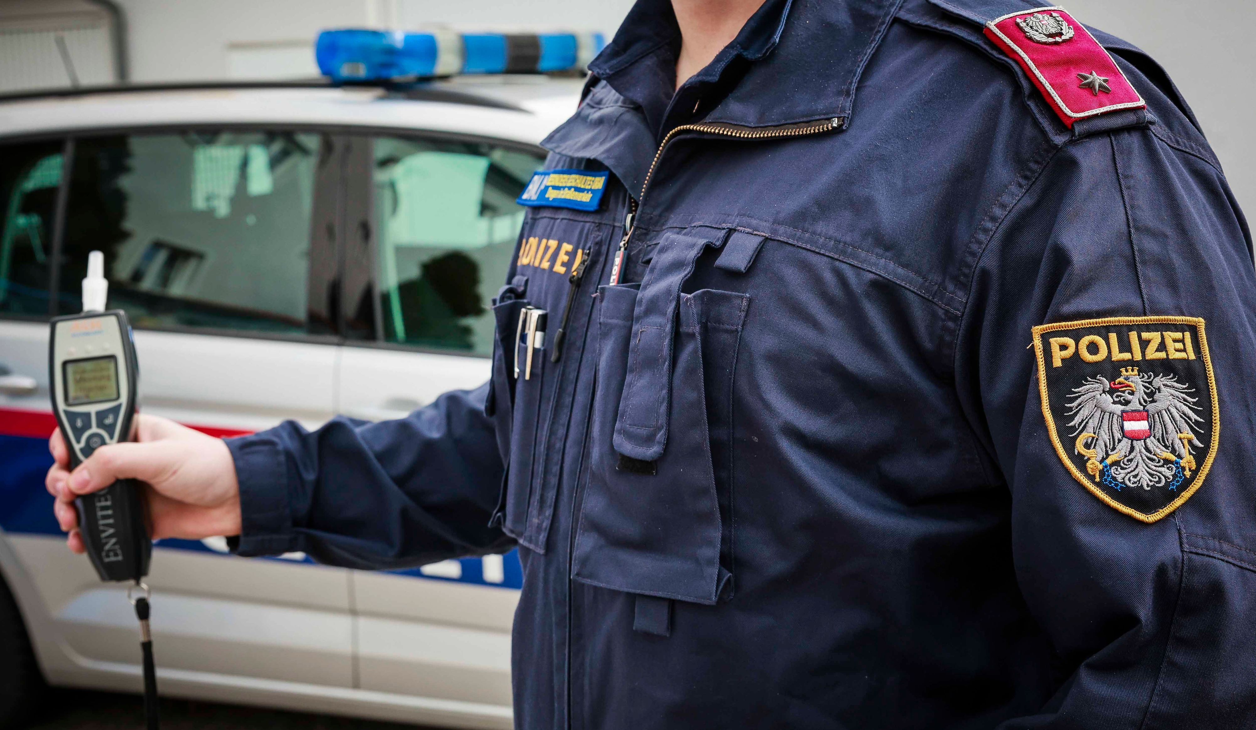 Auch bei drei Versuchen schaffte es der Mann nicht, einen gültigen Alkotest durchzuführen. (Symbolbild)