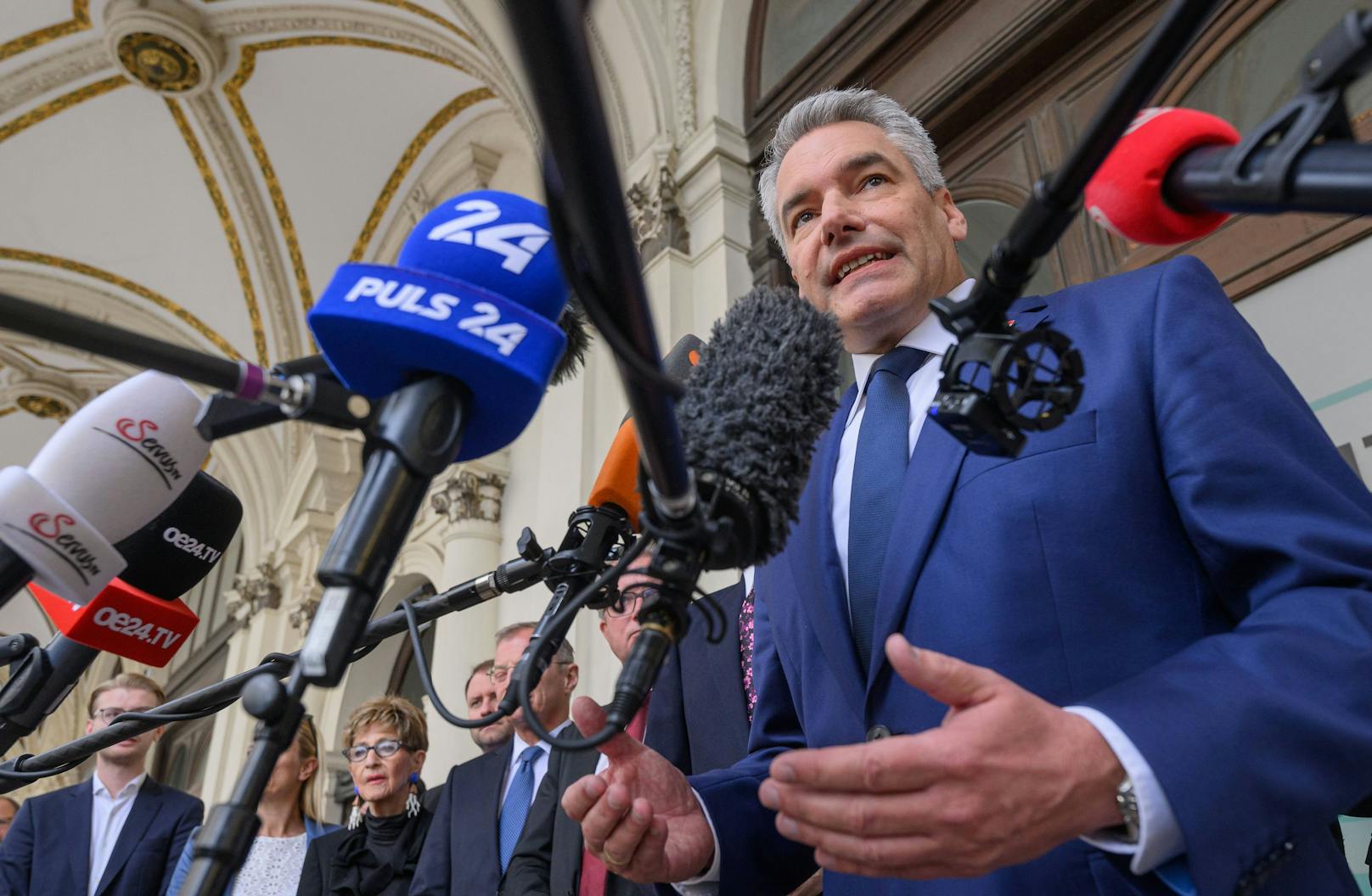 Bundeskanzler Karl Nehammer musste Wahlniederlage hinnehmen.