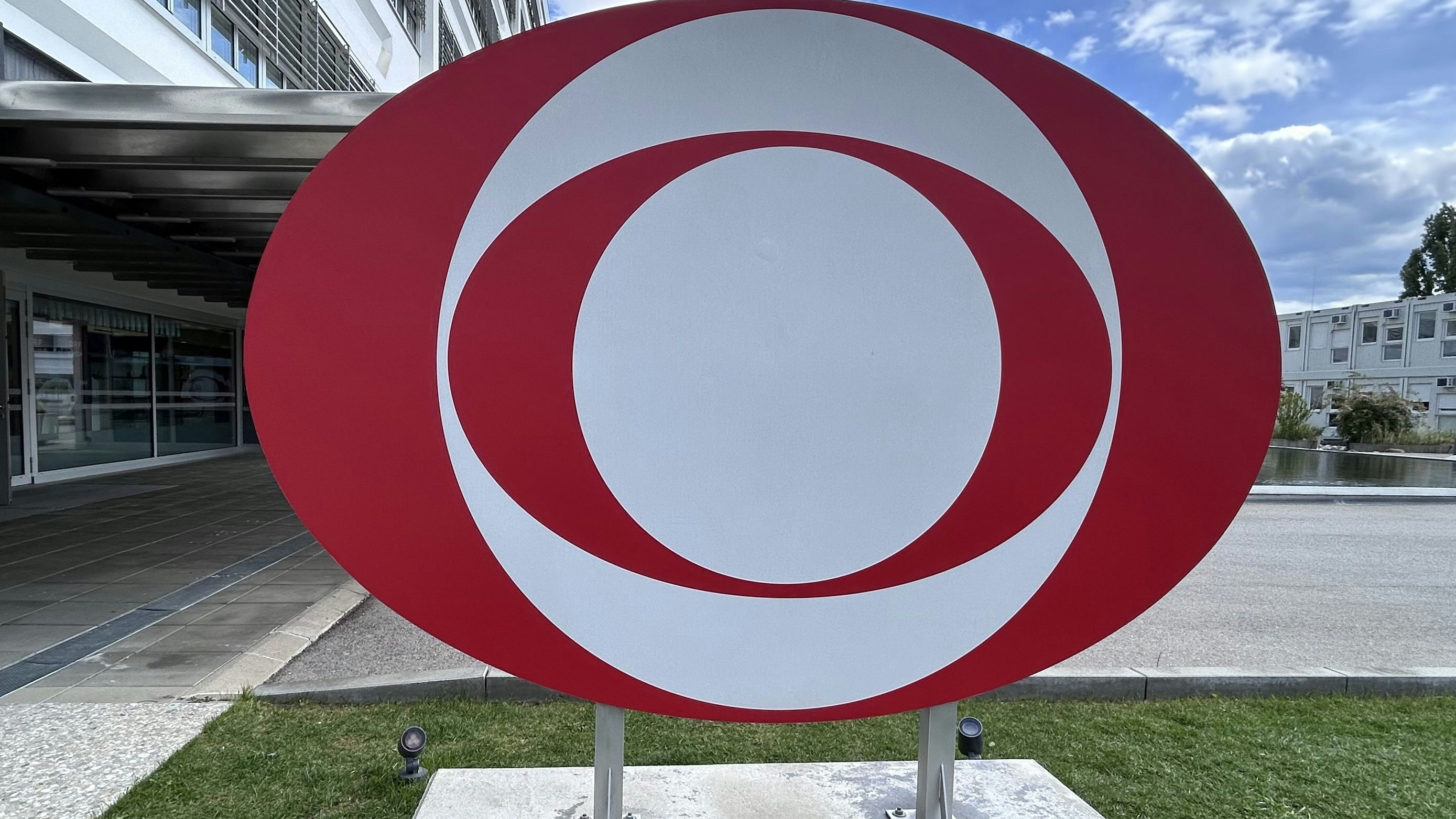 Der ORF ändert am Freitagabend überraschend sein Programm. 