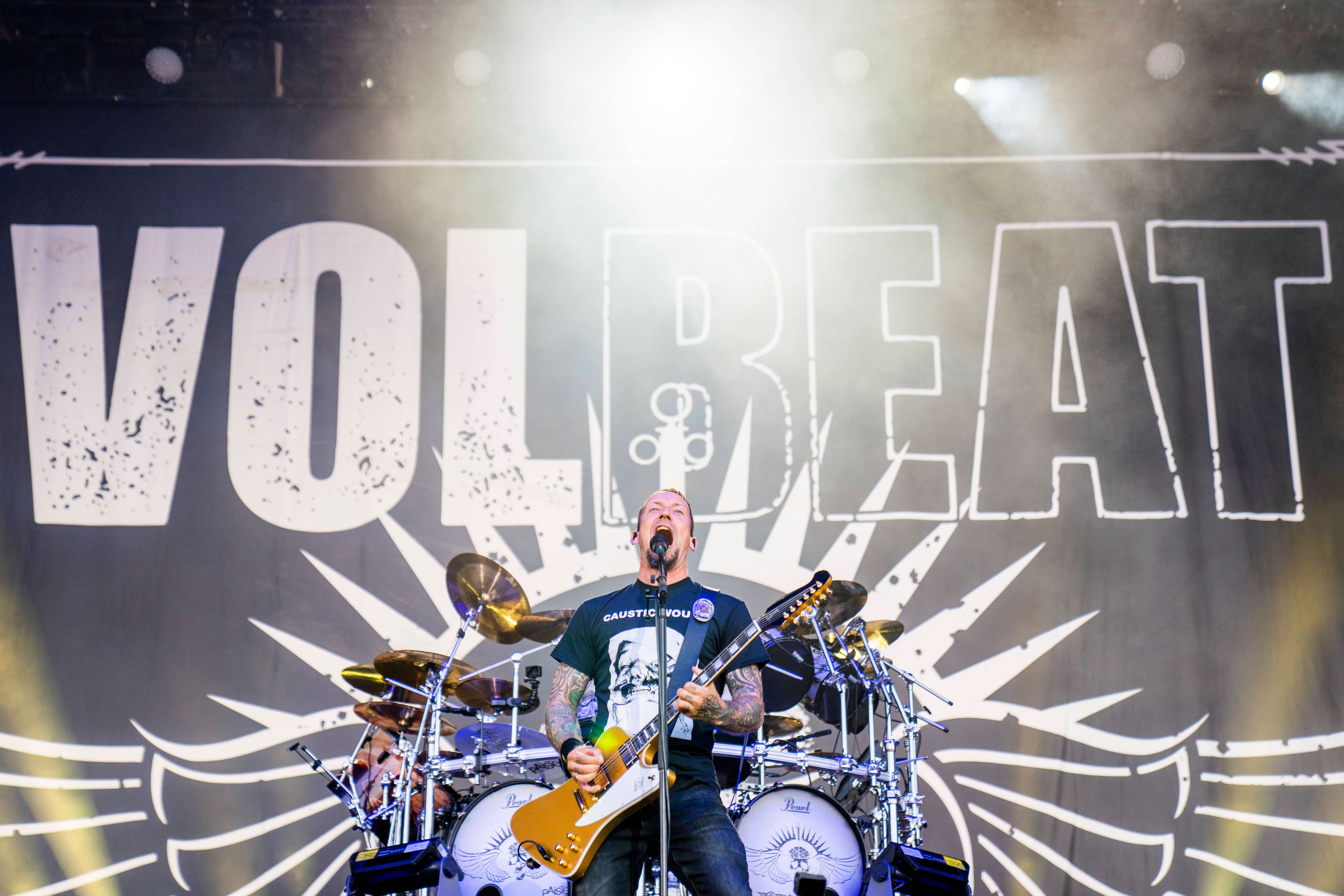 Frontmann und Gitarrist <strong>Michael Poulsen</strong> hat gute Nachrichten für alle <strong>Volbeat</strong>-Fans.