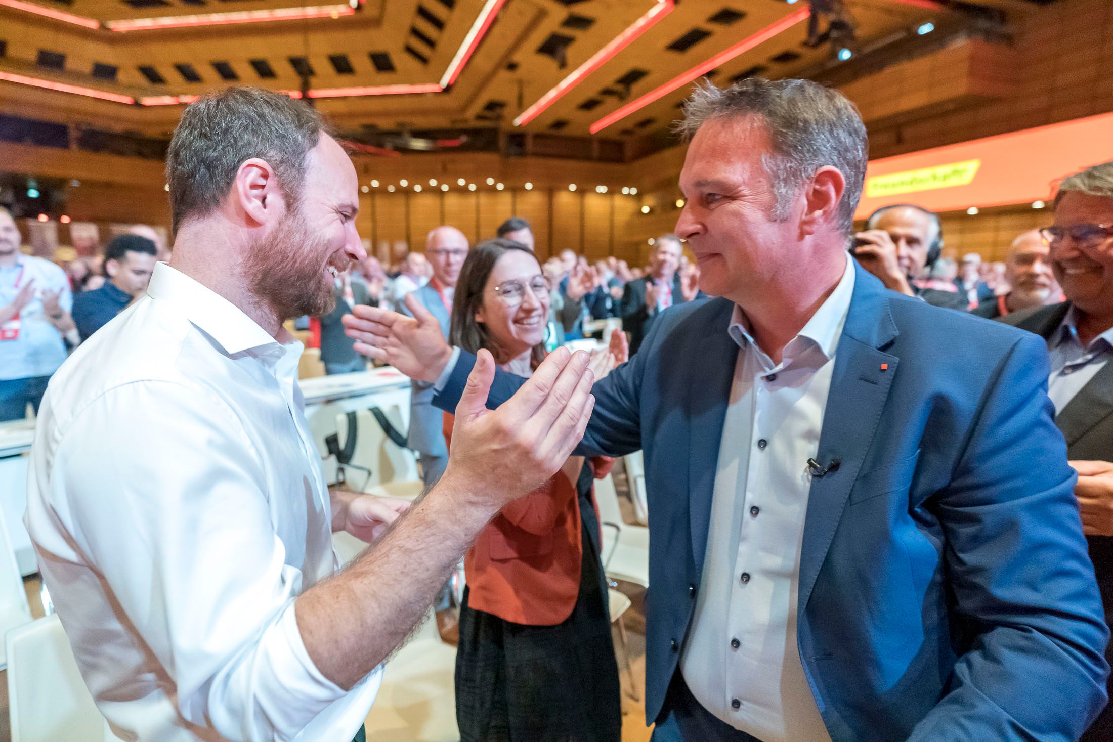 SPÖ-Chef Andreas Babler mit dem roten Bundesgeschäftsführer Klaus Seltenheim.