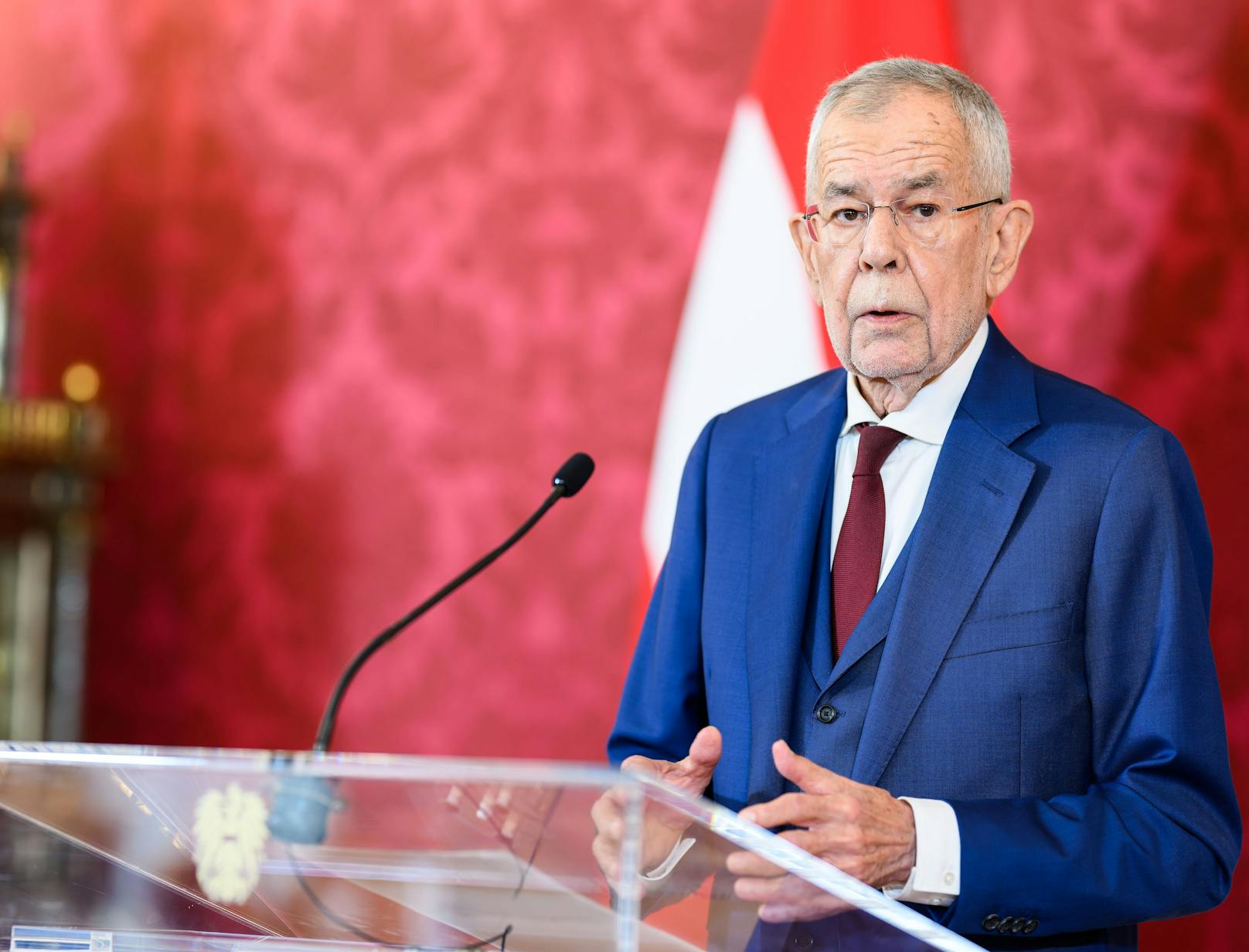 Bundespräsident Van der Bellen verkündet weitere Schritte.