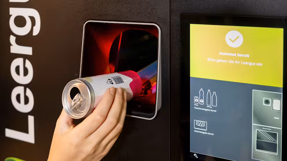 Es ist so weit! Seit dem Neujahrstag gilt in Österreich die neue Einweg-Pfandverordnung.