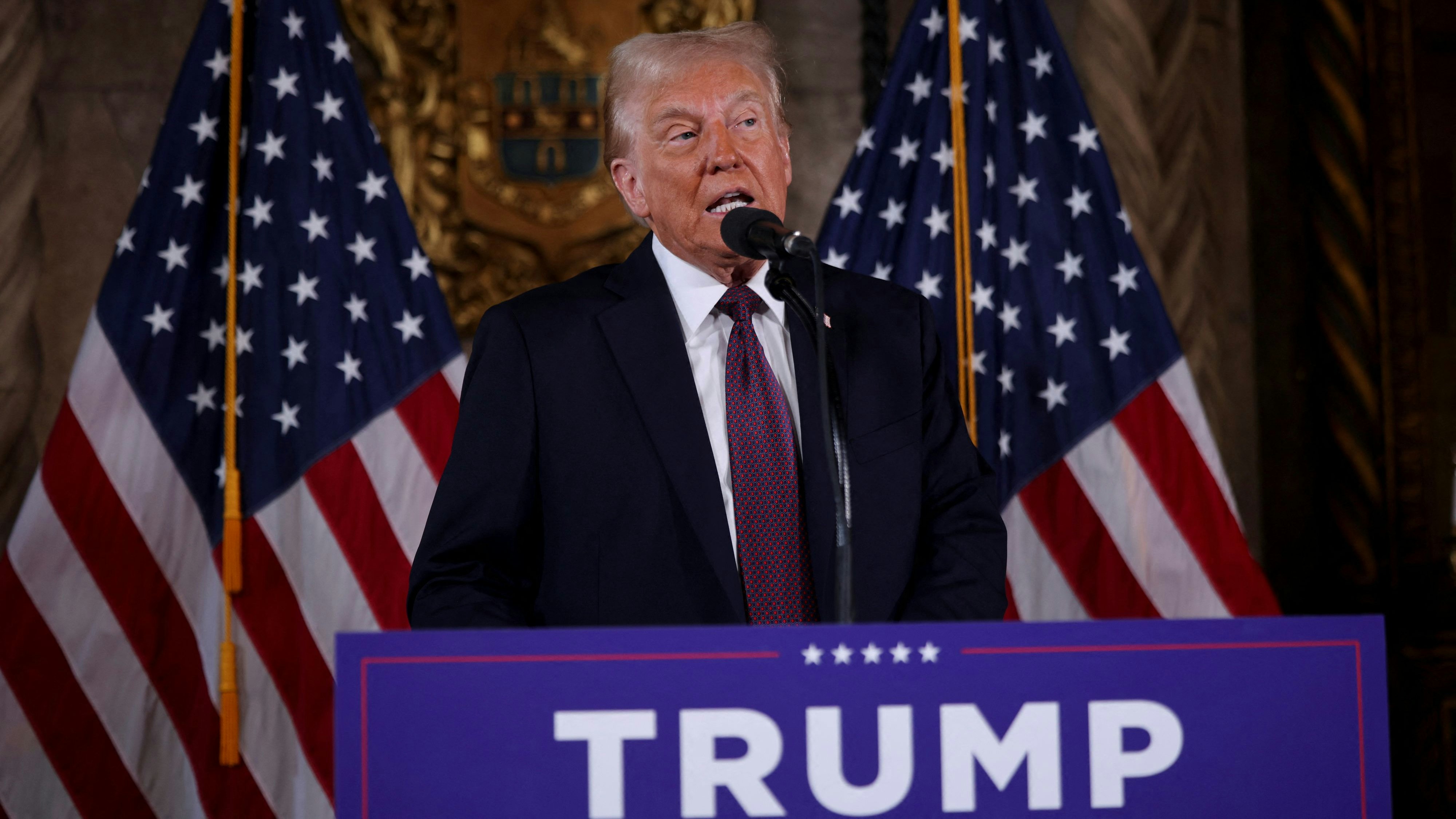 "President-elect" Donald Trump bei der Pressekonferenz am 7. Jänner 2025 in Mar-a-Lago: Facebook-Änderungen "wahrscheinlich" auf Drohungen zurückzuführen