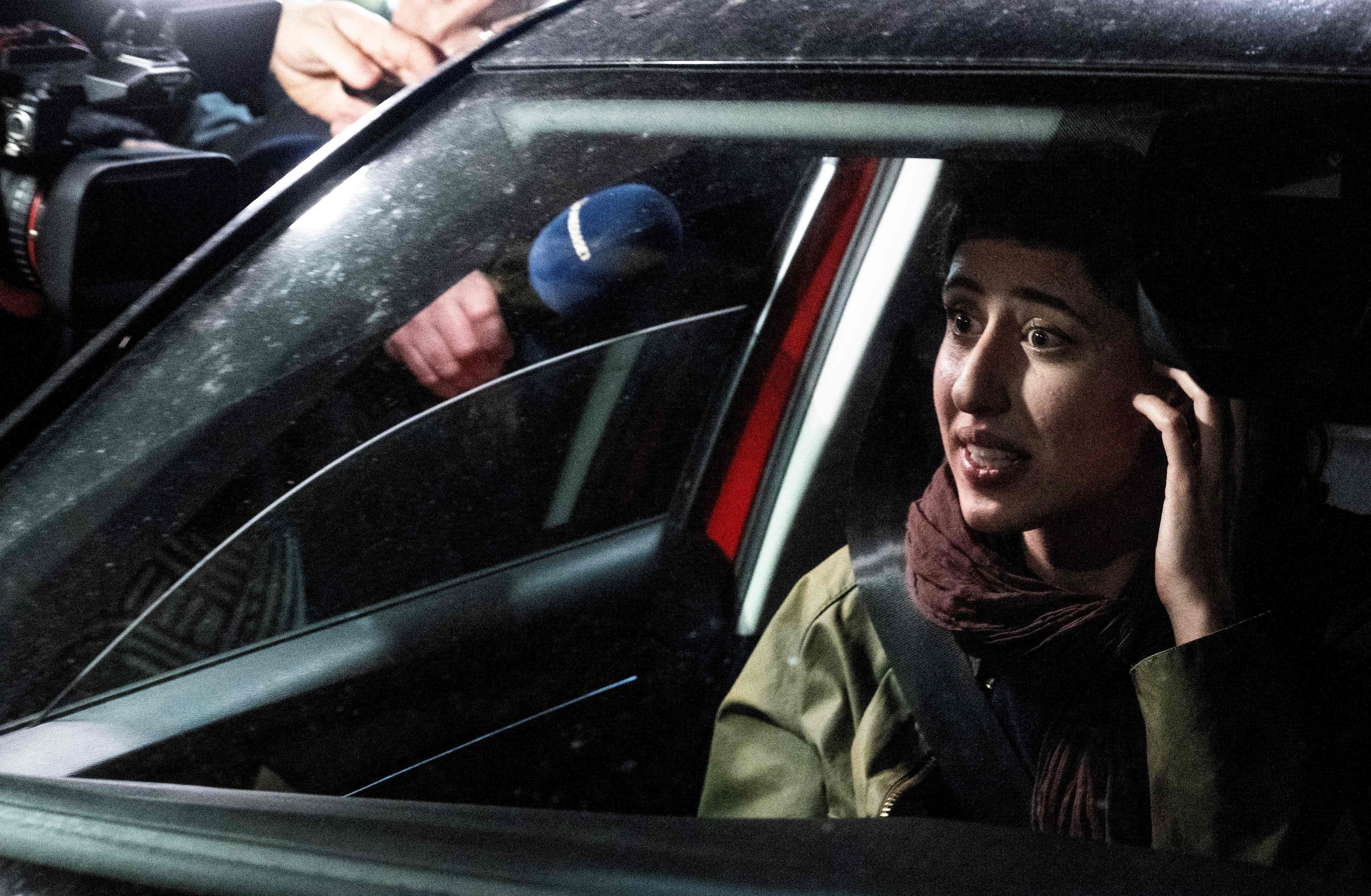 Cecilia Sala bei ihrer Ankunft in Rom