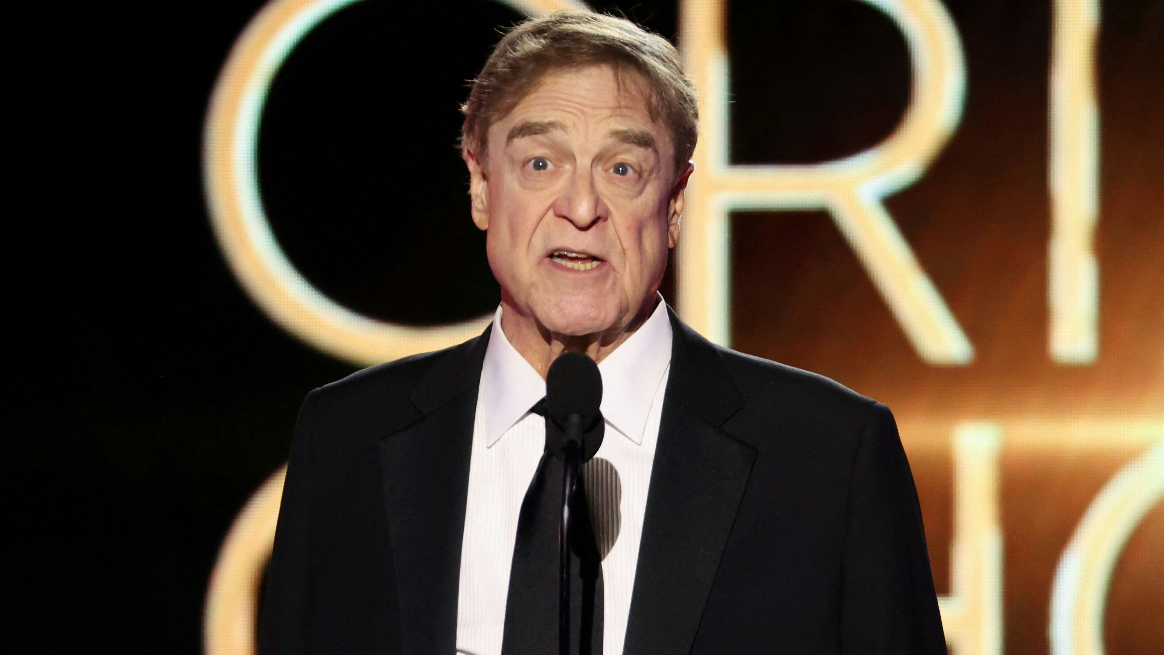 John Goodmans Villa ist komplett niedergebrannt.