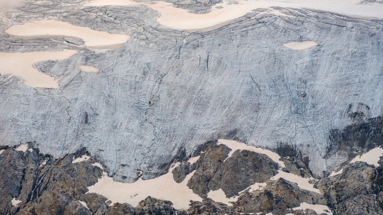 Der rasant schmelzende Wasserfallferner im Rotmoostal war 1967 Schauplatz eines tödlichen Unglücks.