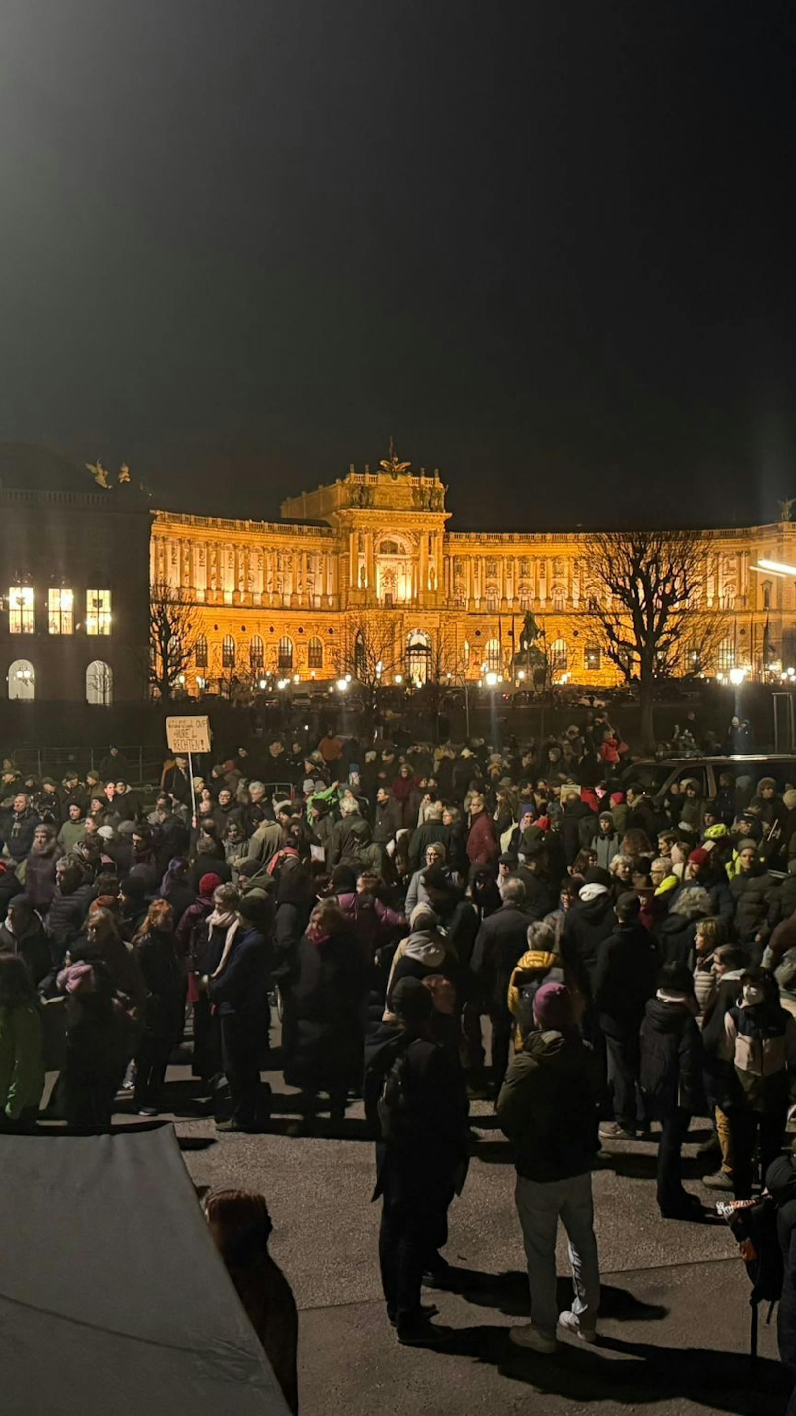 Stau-Chaos, Drohnen – Anti-Kickl-Demo legte City lahm