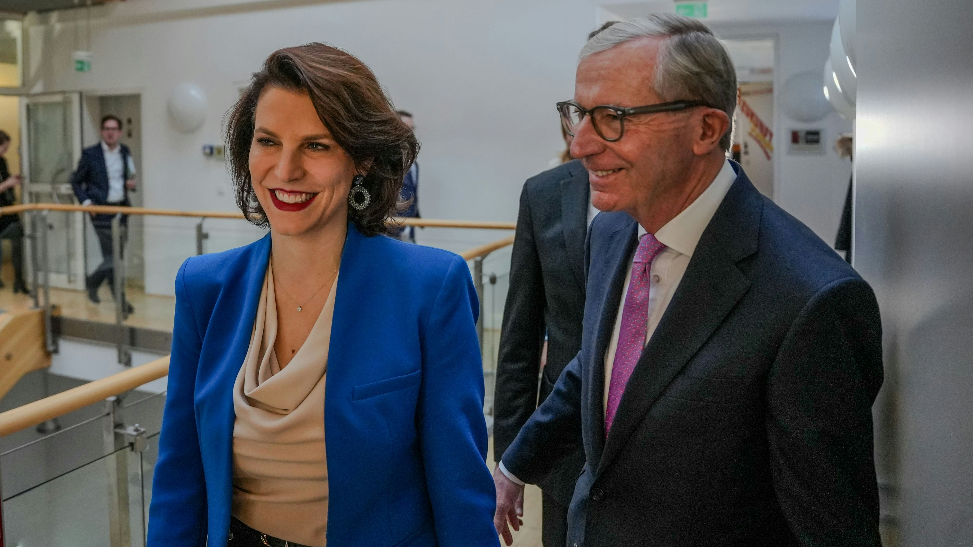 Karoline Edtstadler wird Wilfried Haslauer an der Spitze der Salzburger ÖVP und Landesregierung beerben.