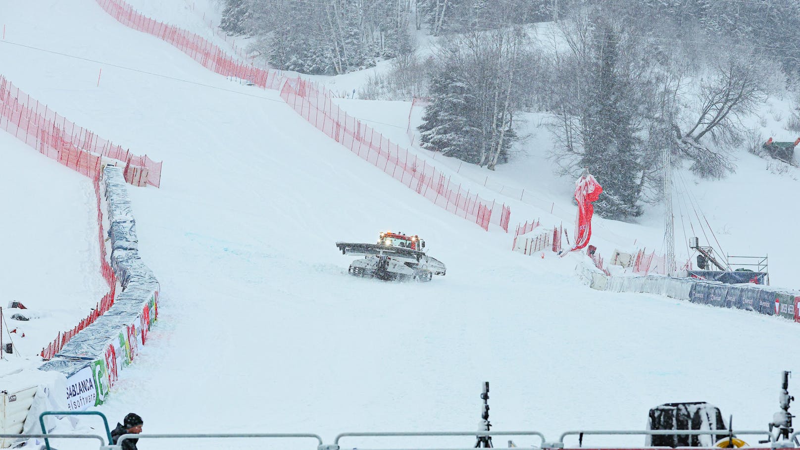 Zu viel Schnee – Training in St. Anton gestrichen