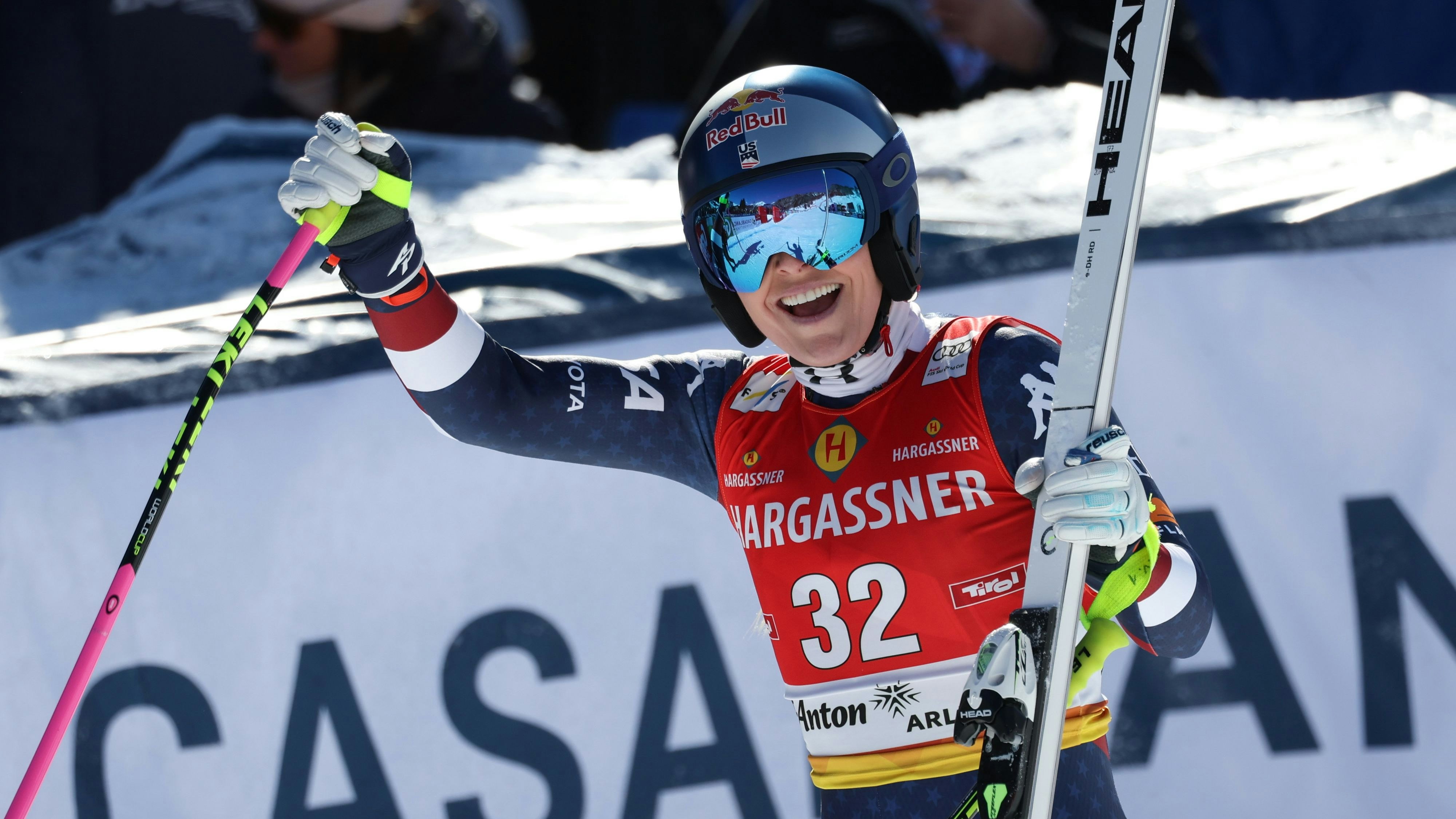Ski-Star Lindsey Vonn bestreitet in St. Anton ihre erste Abfahrt seit sechs Jahren. 