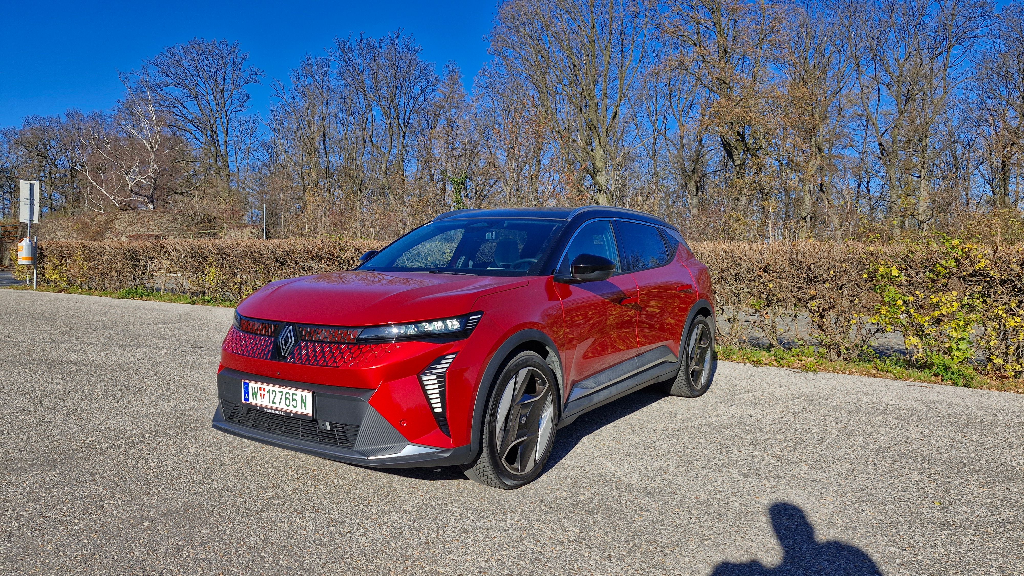 Der Renault Scenic begeistert mit seinem Design. 